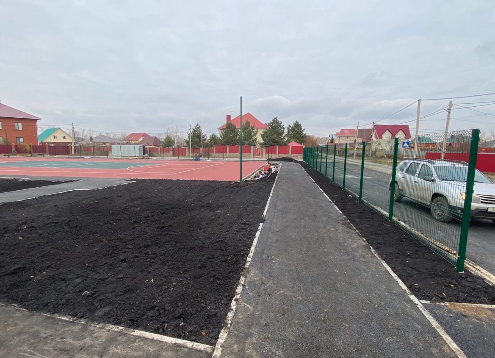 В селе Уфимского района продолжается благоустройство нового общественного пространства по нацпроекту