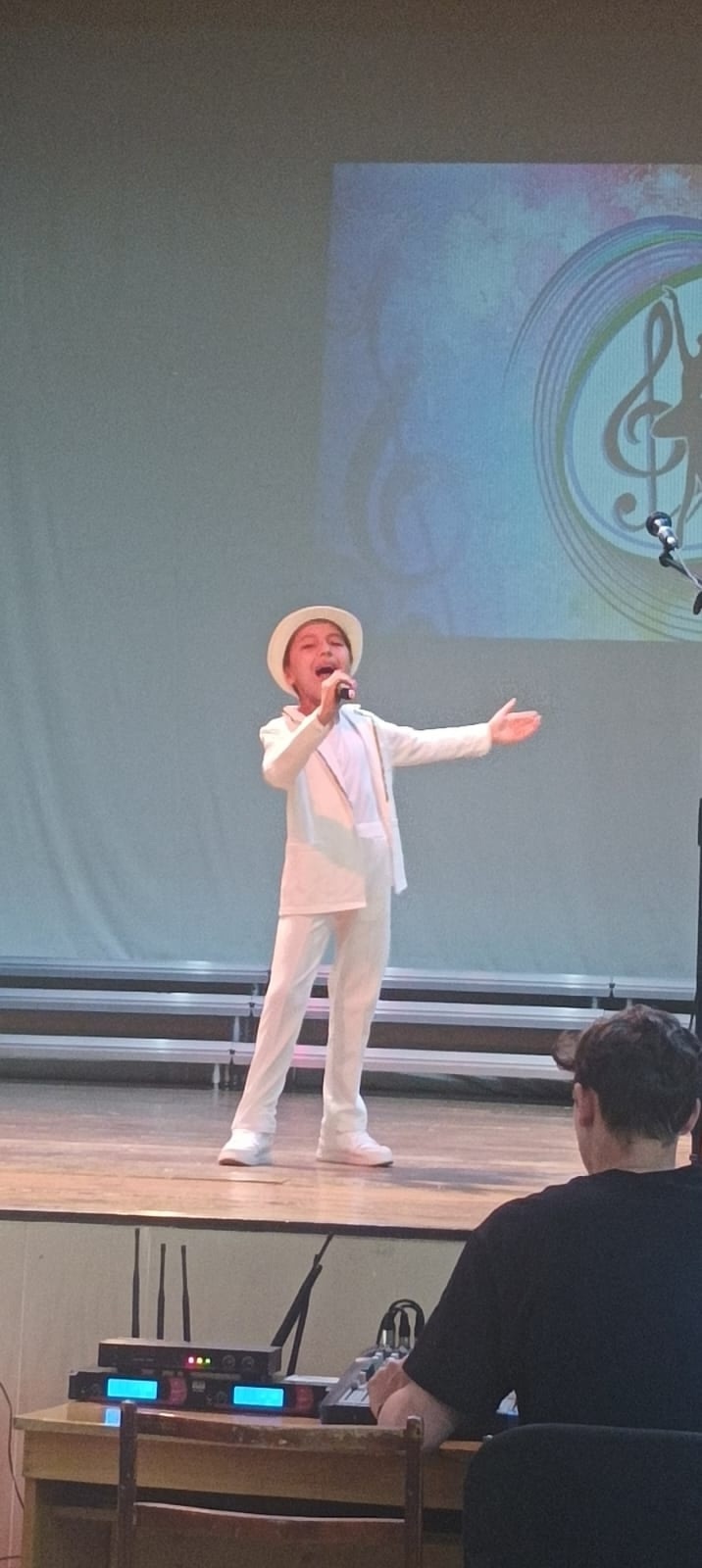 В Детской школе искусств Уфимского района прошел торжественный отчетный концерт