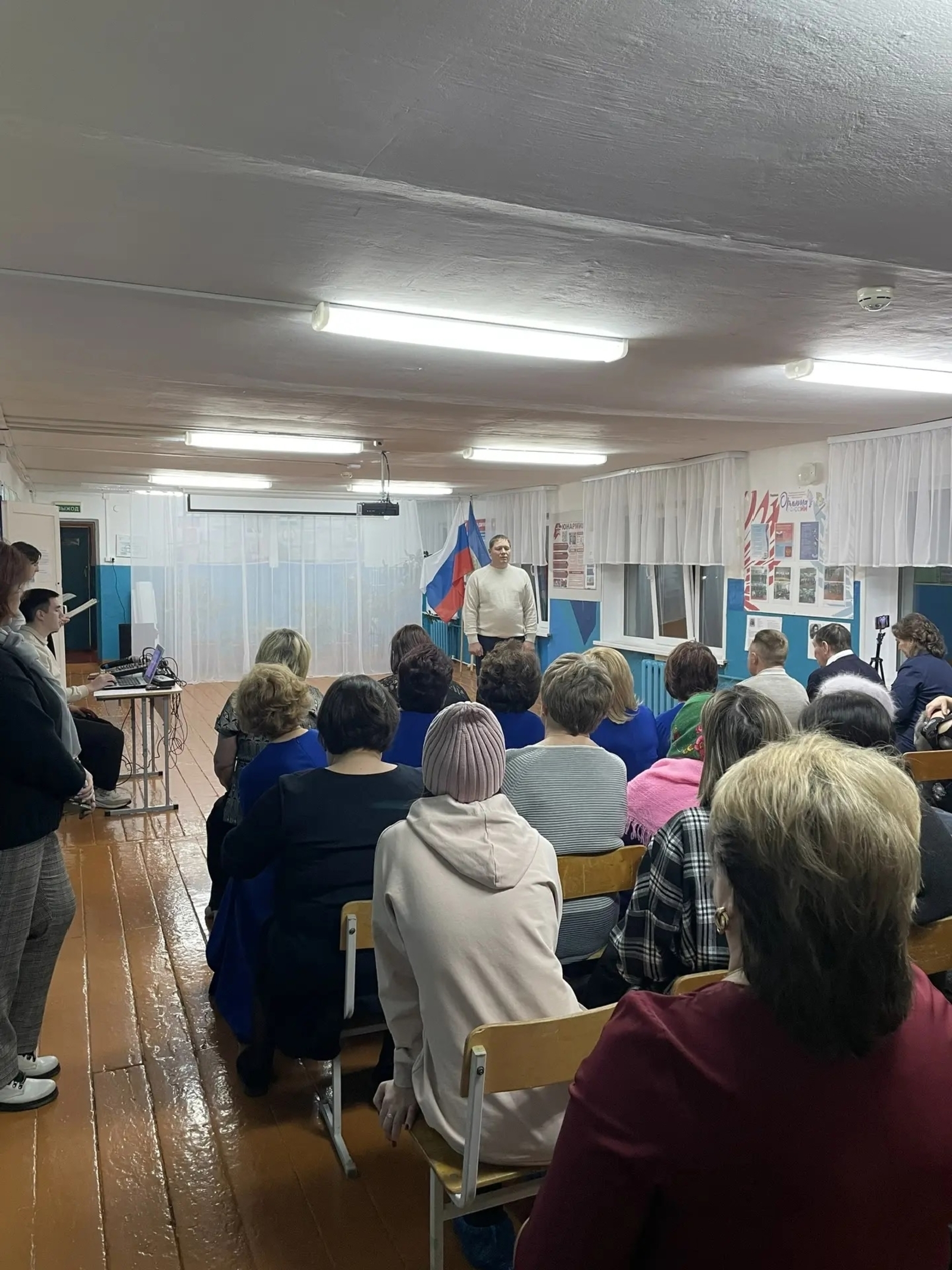 В селе Кумлекуль прошел благотворительный концерт в поддержку участников СВО