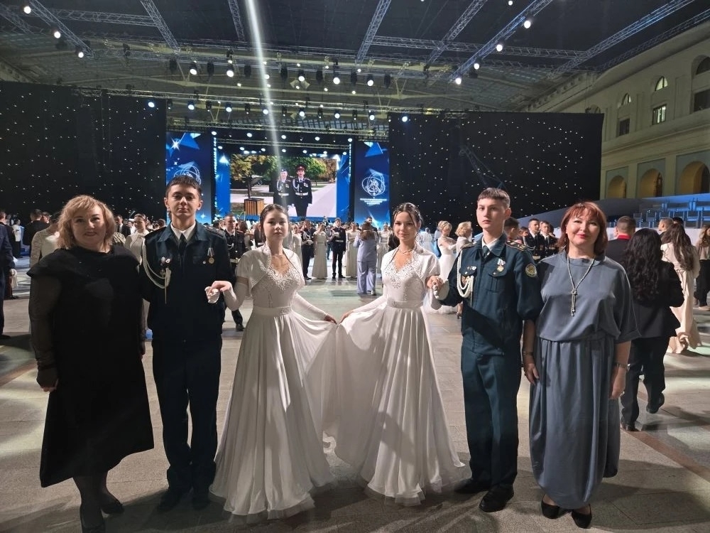 Кадеты из Уфимского района приняли участие в юбилейном Кремлёвском бале в Москве