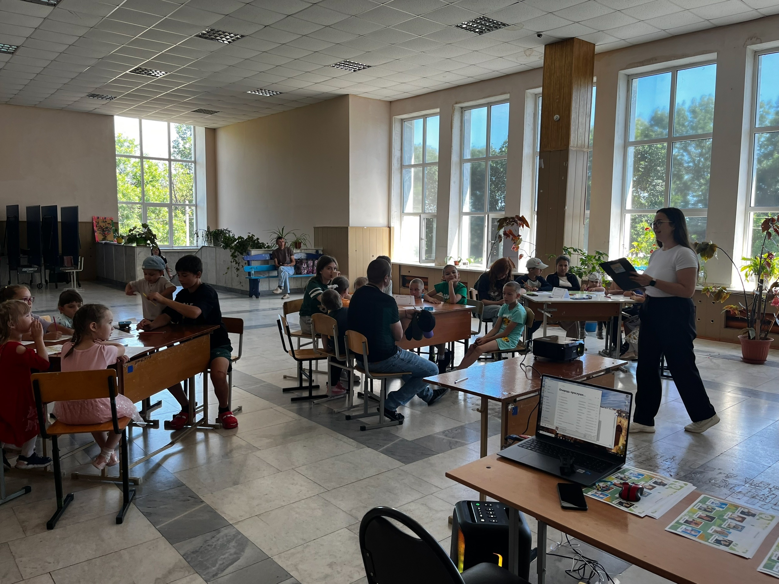 Семейный праздник в селе Октябрьский стал символом единства и поддержки