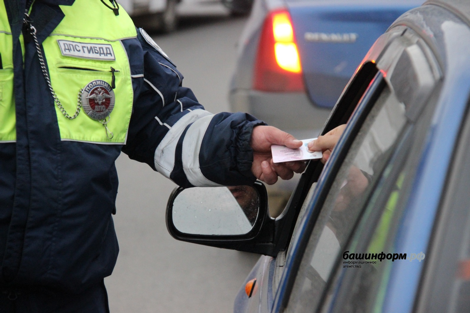 На дорогах Башкирии проходят сплошные проверки транспорта
