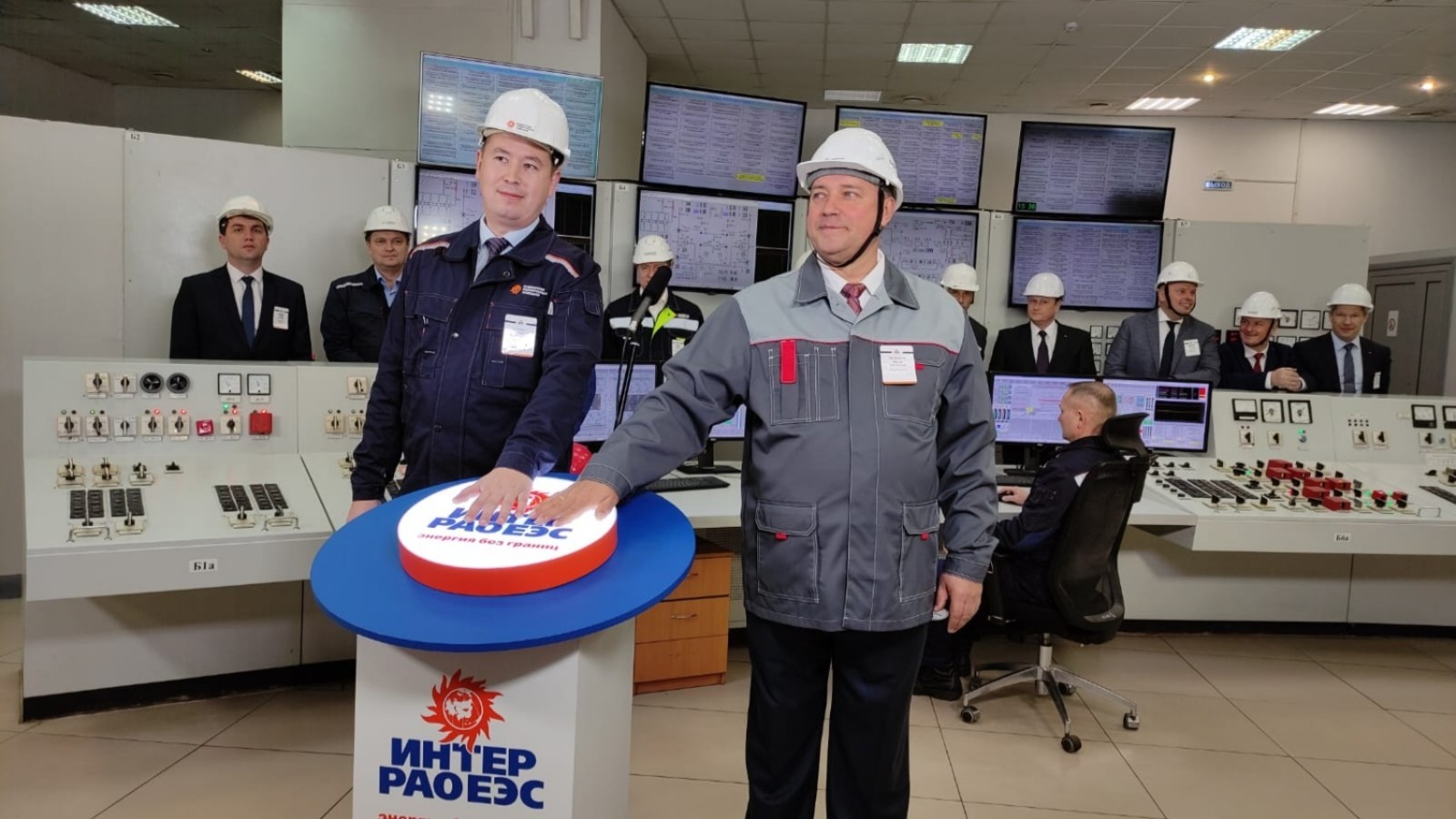 Радий Хабиров ввёл в эксплуатацию энергоблок №3 Кармановской ГРЭС