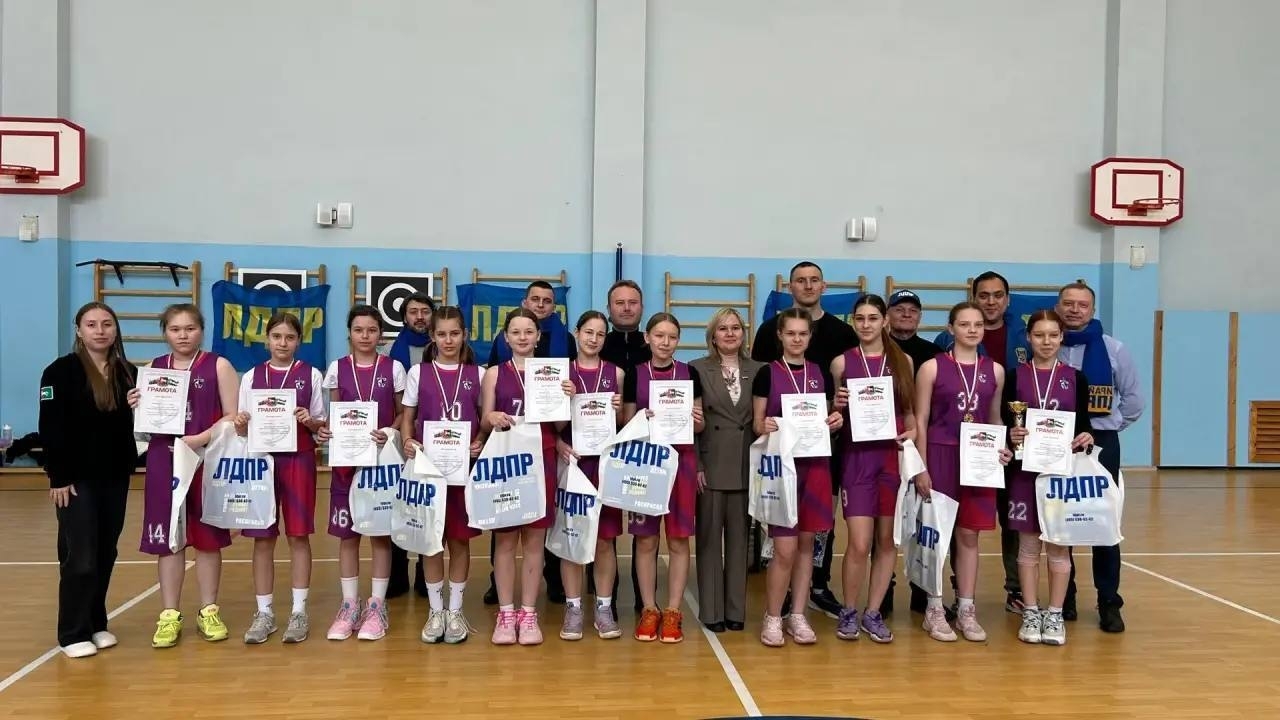 Баскетболисты Уфимского района взяли золото на турнире памяти Жириновского
