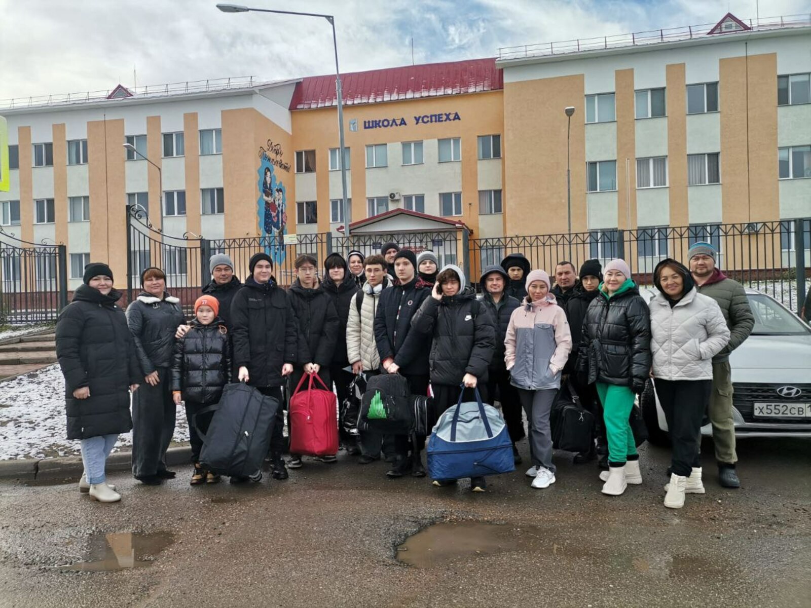 Ученики Уфимского района отправились на учебные военные сборы в парк «Патриот»