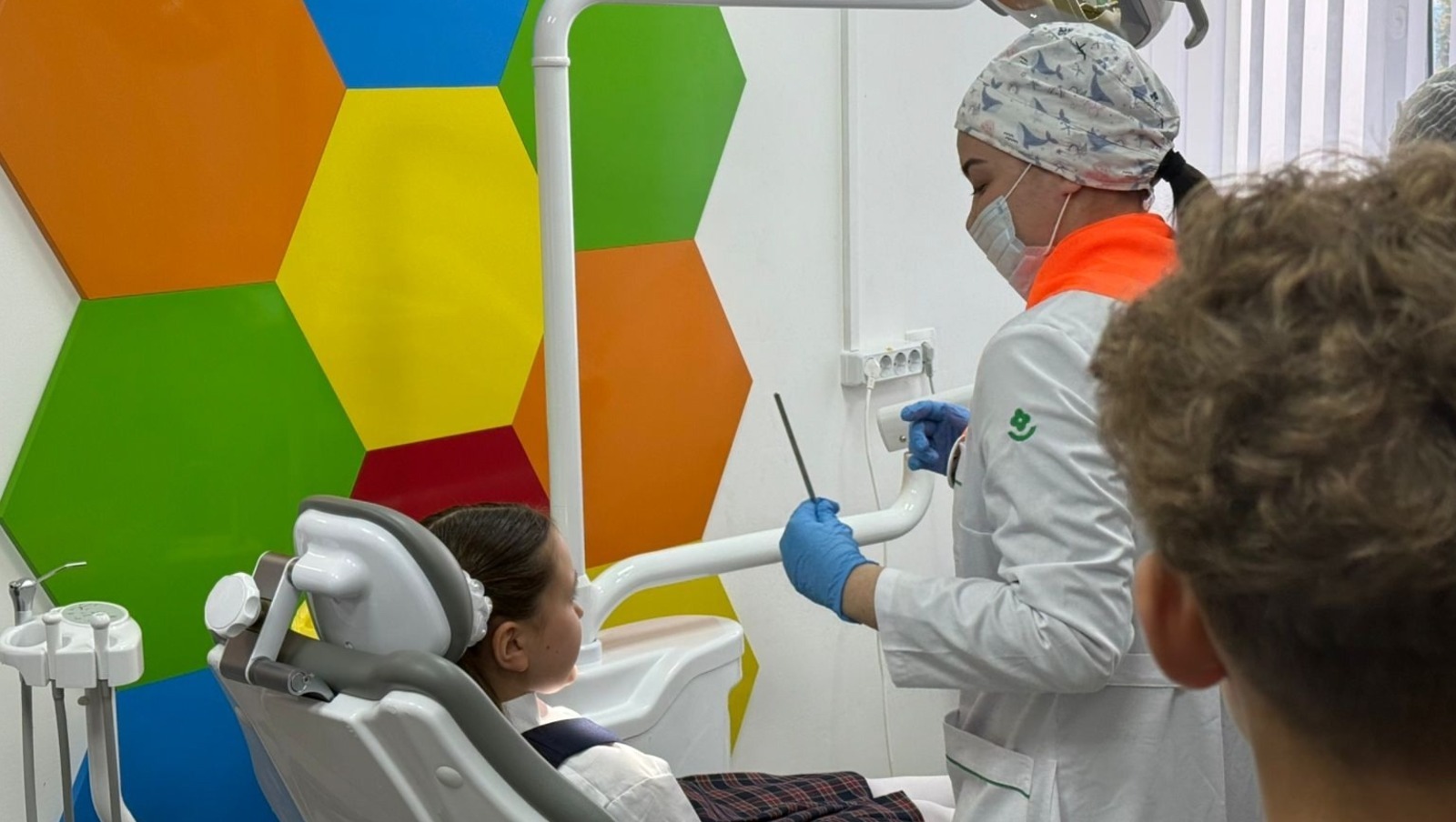 В школах Башкирии открылись 5 современных стоматологических кабинетов