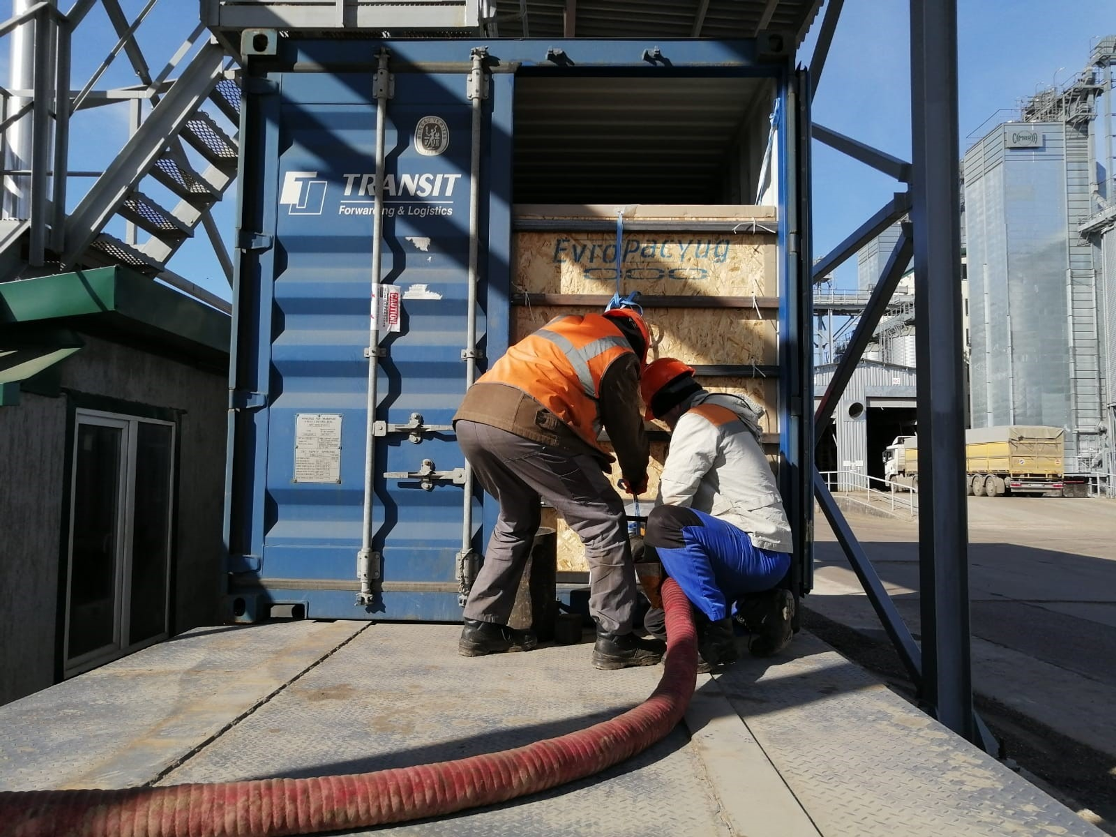 Из Башкирии экспортировали 2,5 тысячи тонн масла в Китай