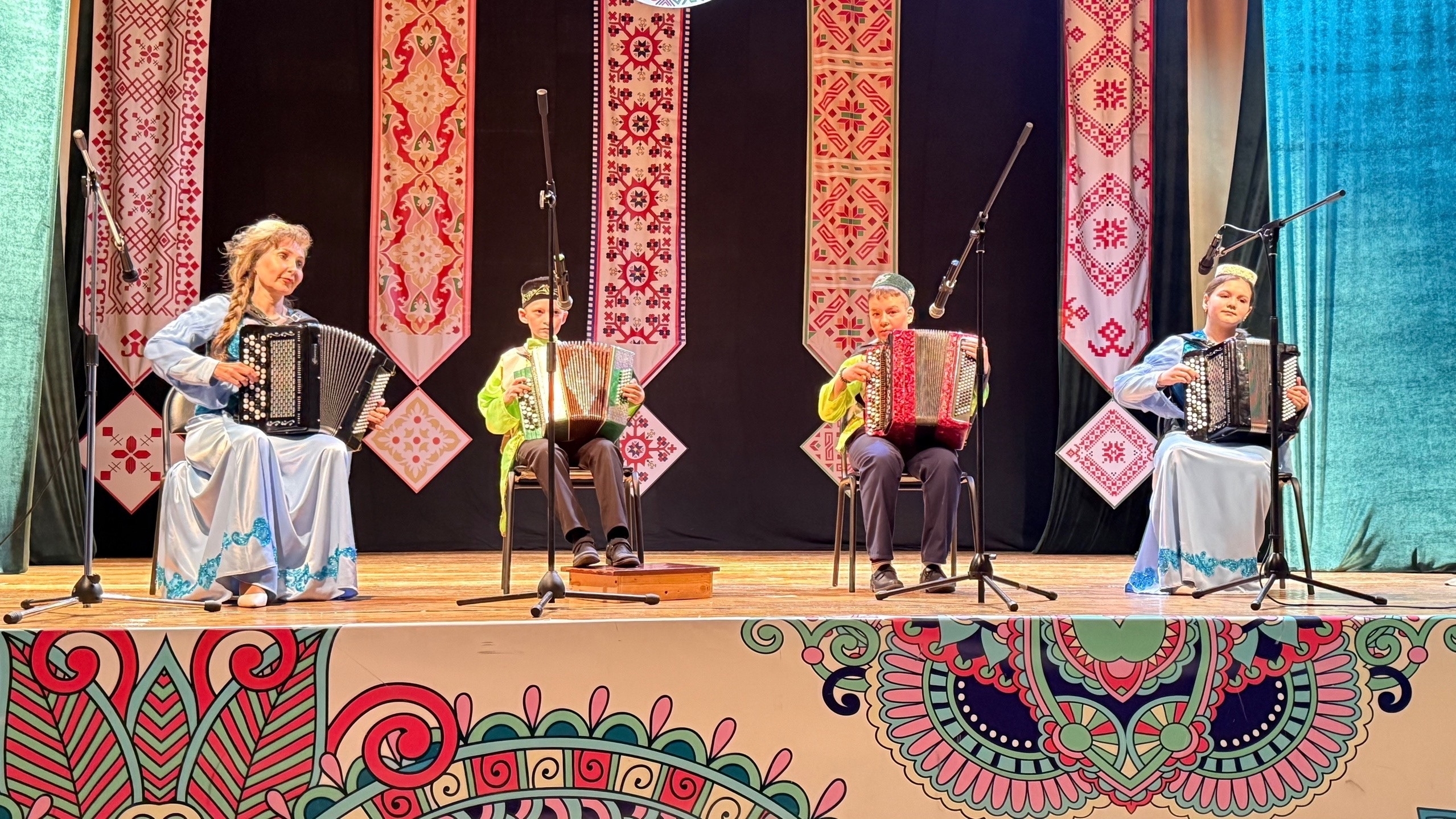 В Николаевке прошёл концерт «В семье единой!»