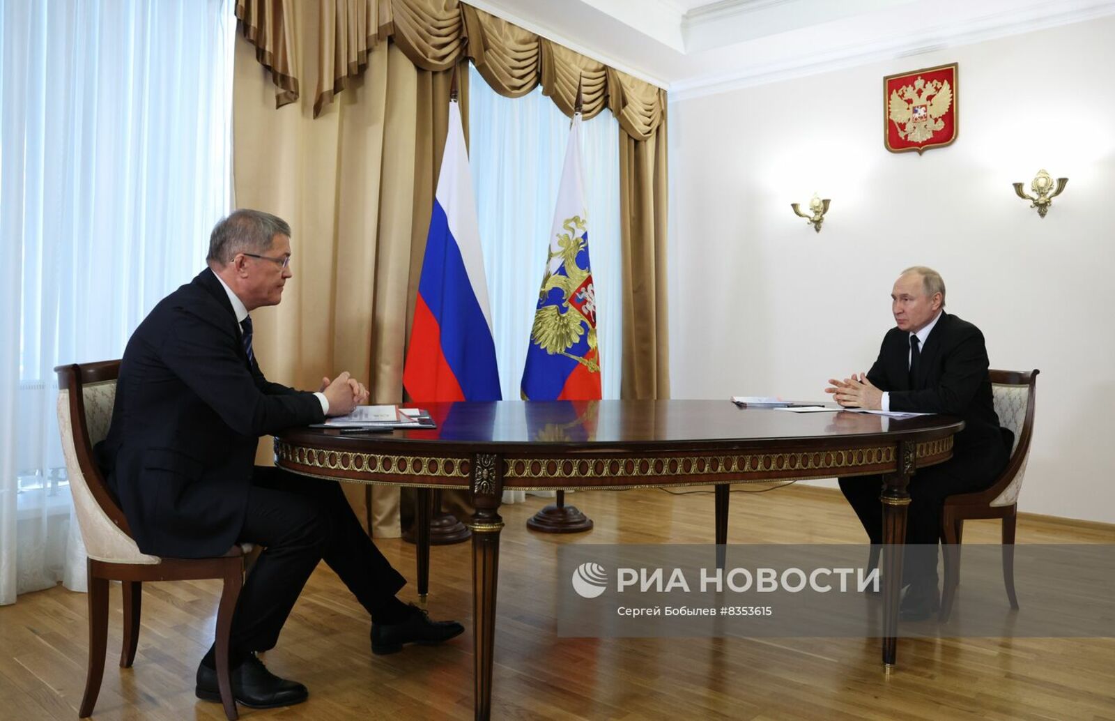 Владимир Путин встретится с главой Башкирии Радием Хабировым
