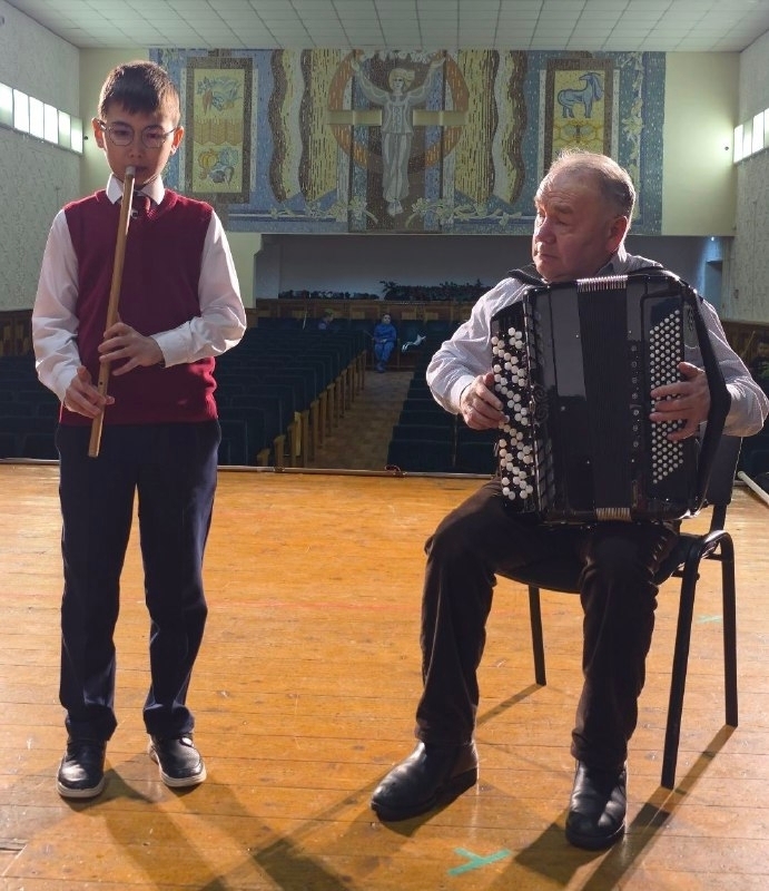 В Булгаково прошел мастер-класс по игре на курае: от истории до первых нот