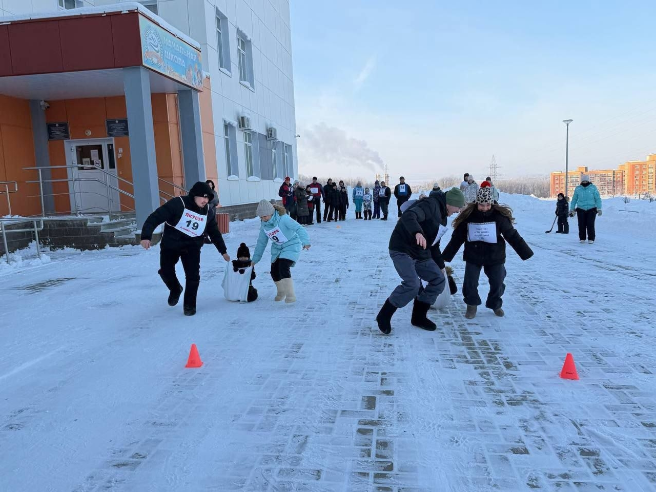 В Уфимском районе прошли «Новогодние семейные игры»