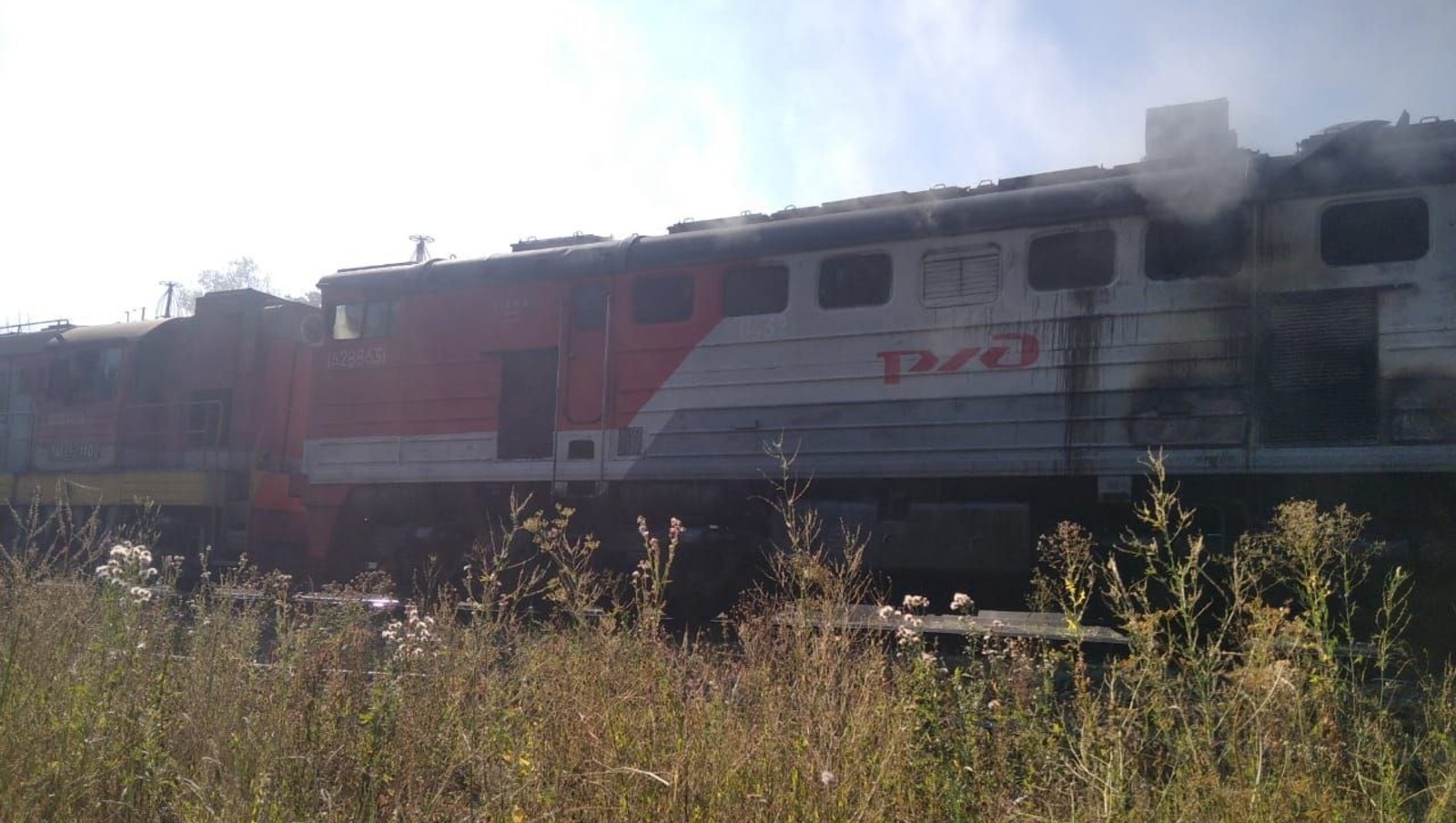 В Башкирии на одной из железнодорожных станций произошло возгорание состава, которое было ликвидировано