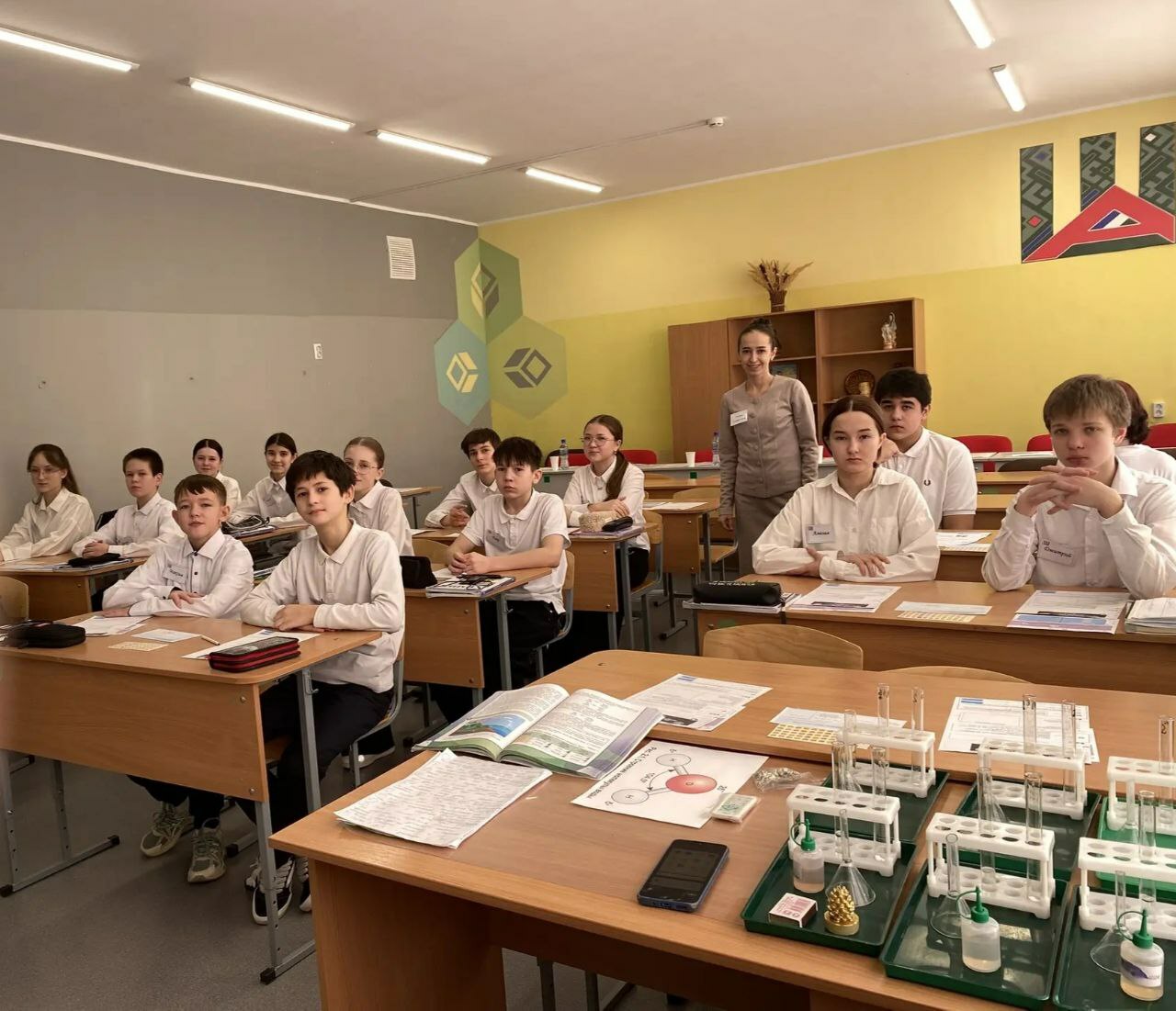 В Уфимском районе продолжается муниципальный этап конкурса «Учитель года – 2026»