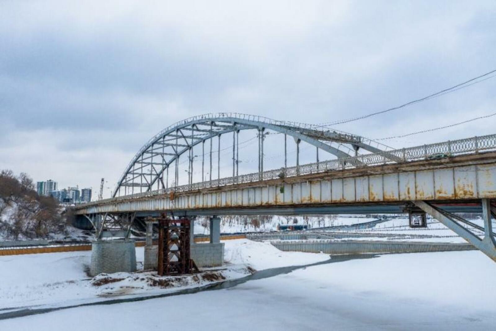 В Уфе движение по мосту 1956 года постройки закроется до середины 2024 года