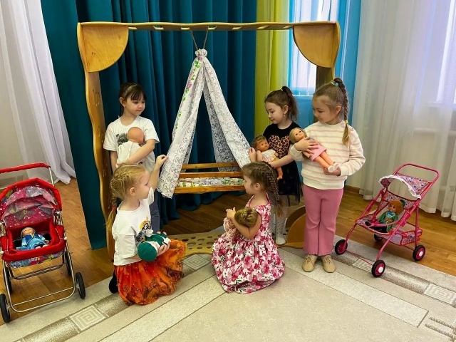 В детских садах Уфимского района прошли занятия «Колыбельные страны»