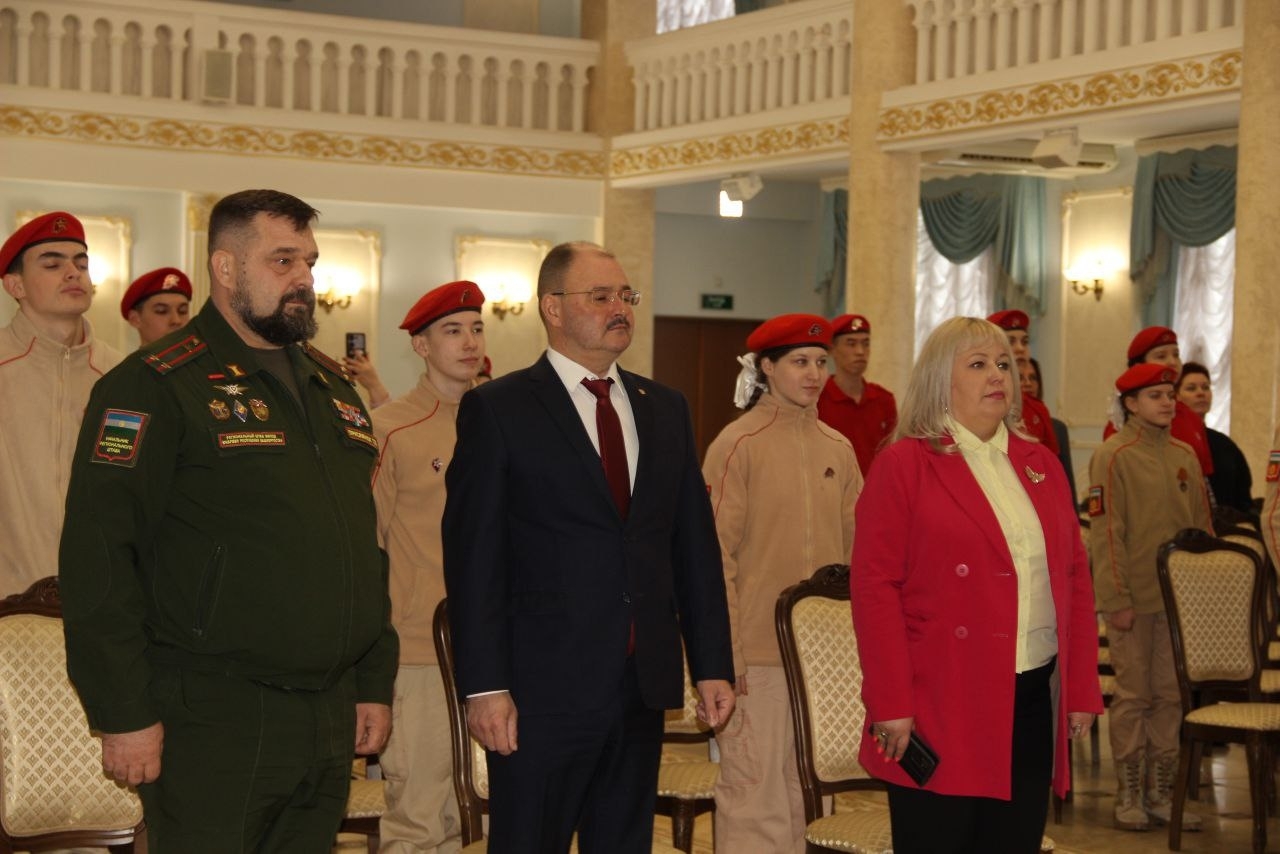 Юнармейцы из Булгаково получили знаки отличия за доблесть и службу Отечеству