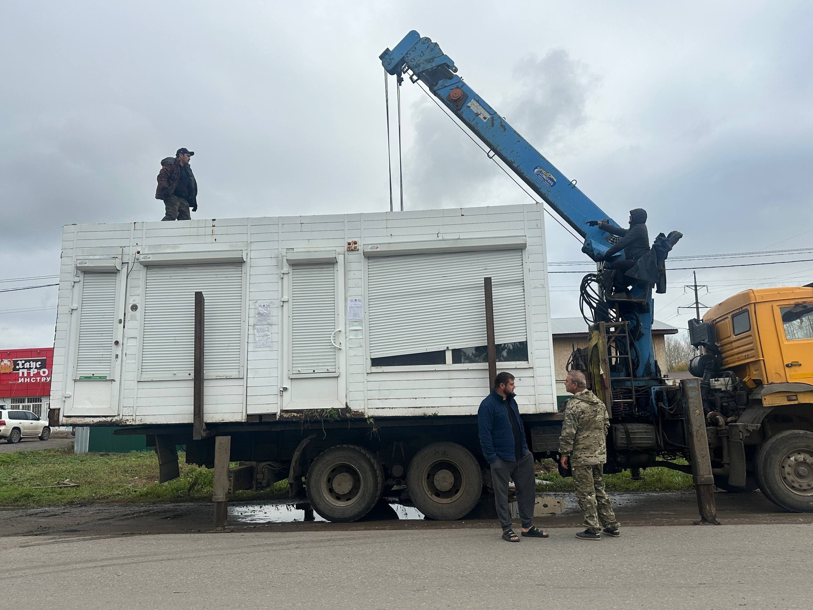 В Уфимском районе демонтировали незаконный торговый павильон в селе Миловка