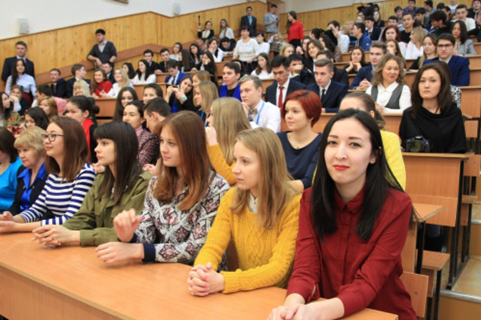 Студенты России соревнуются по математическому моделированию на площадке УУНиТ