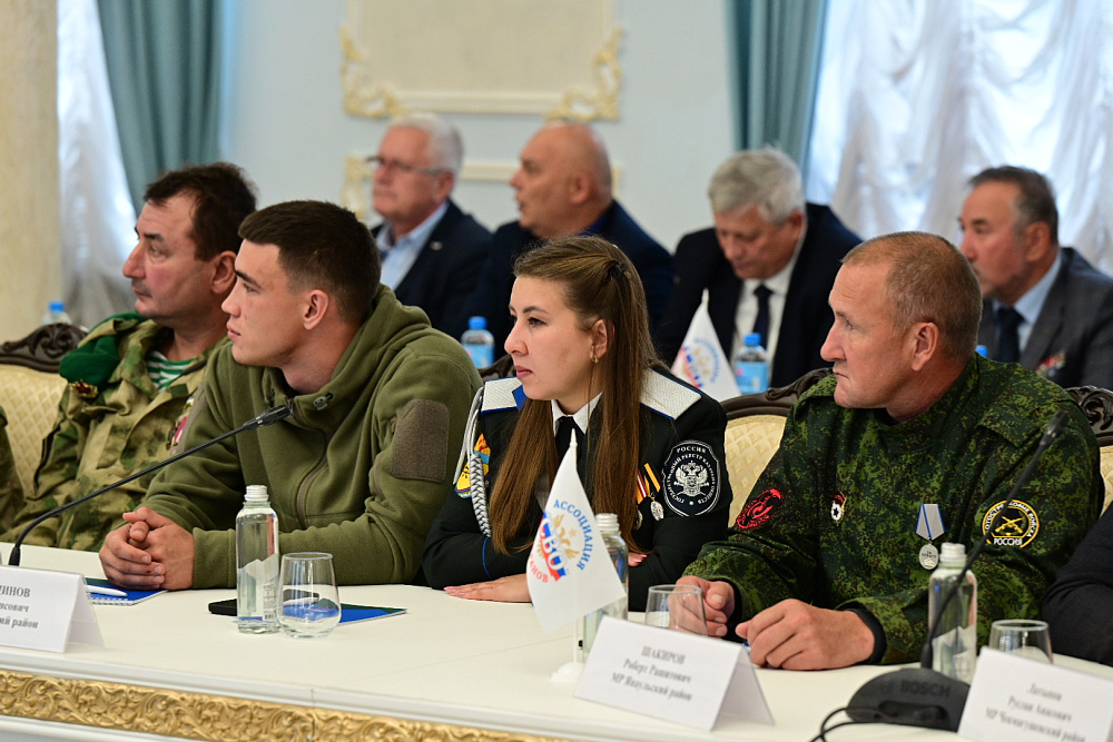 Радий Хабиров встретился с ветеранами СВО в Башкортостане