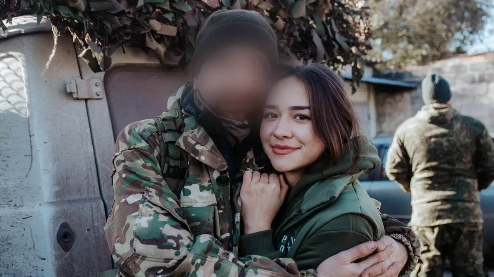 Боец СВО из Башкирии встретился с дочерью в Курской области