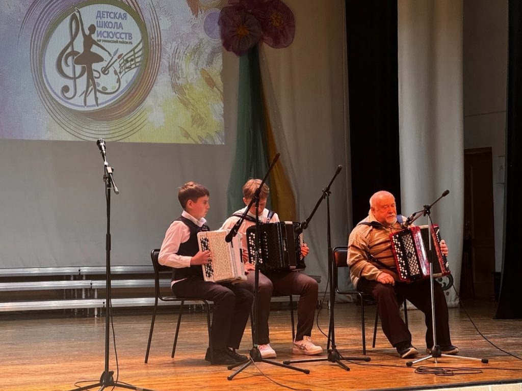В Детской школе искусств Уфимского района прошел торжественный отчетный концерт