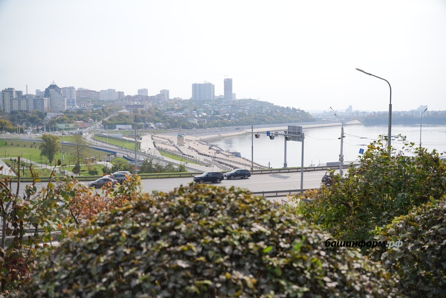 Радий Хабиров объявил дату открытия движения по обновленному Бельскому мосту