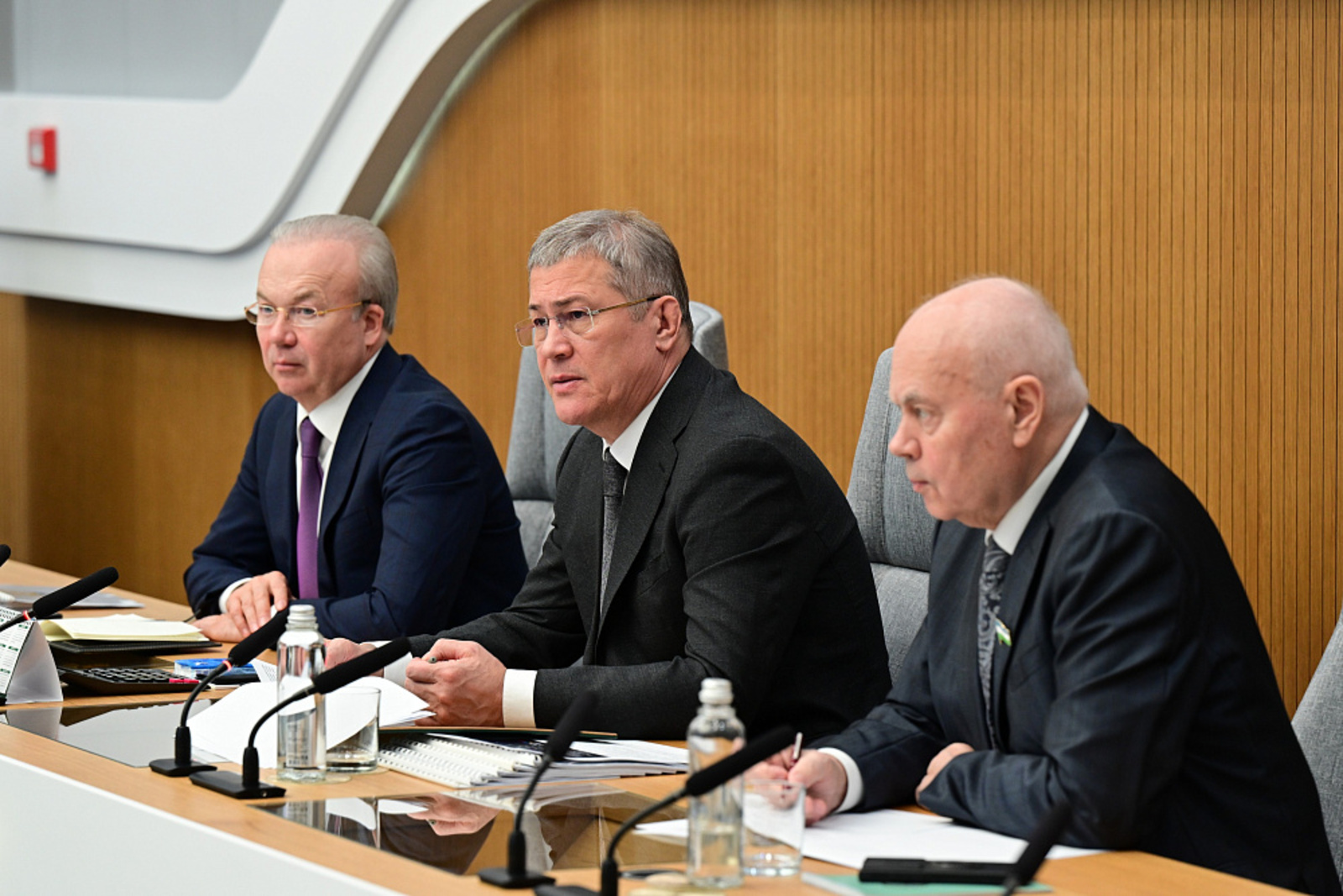 В Башкирии обсудили развитие системы социального школьного питания