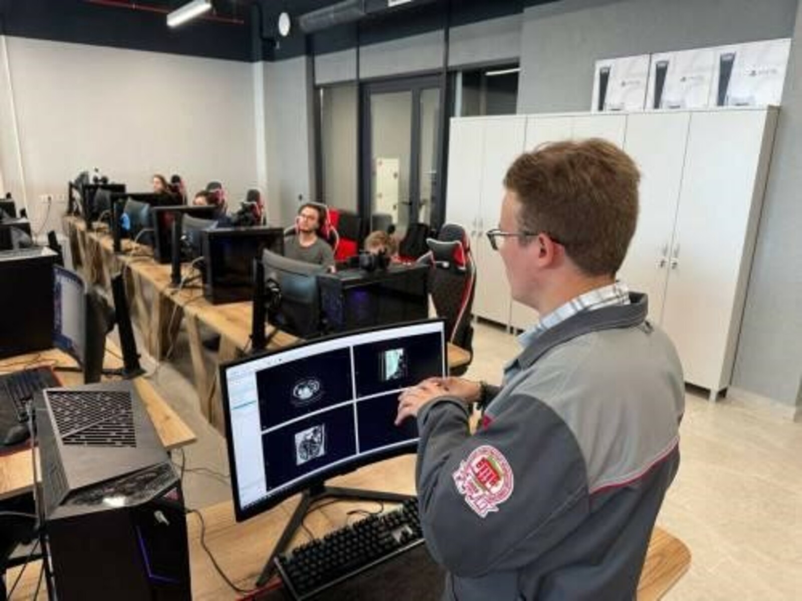 Студент  Альфред Галяутдинов создал мобильное приложение «Здоровая стопа»