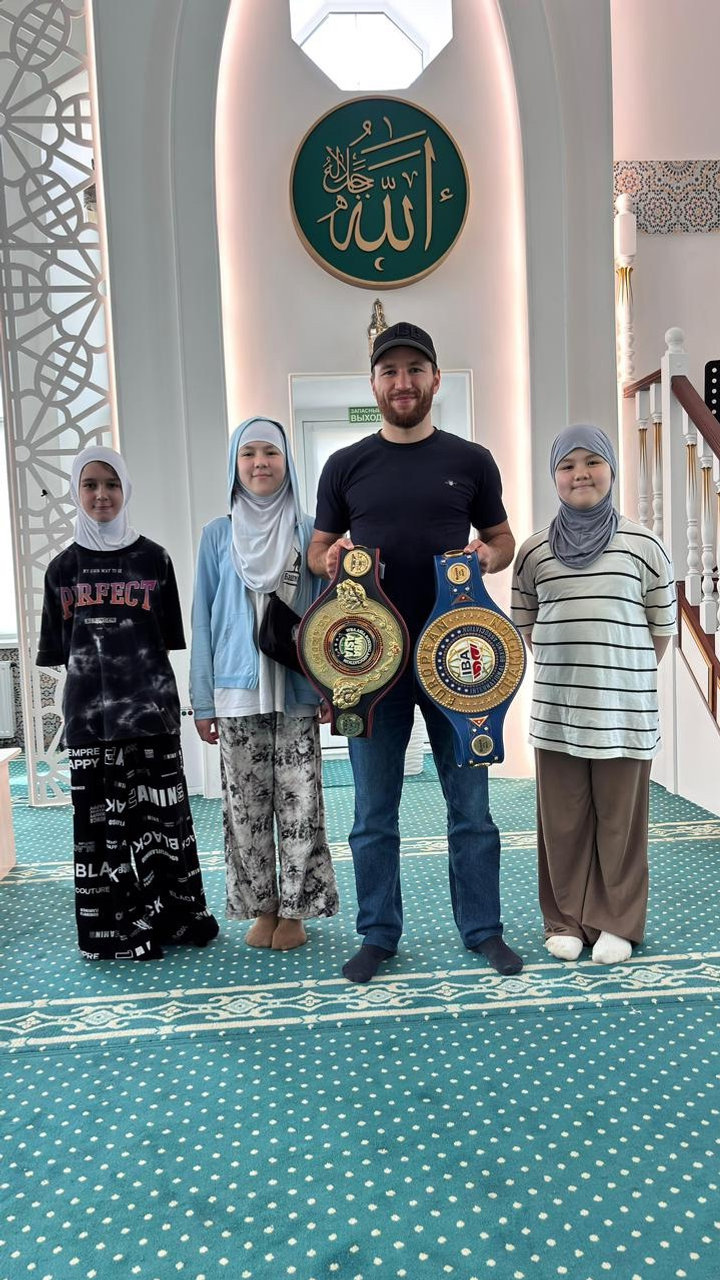 Чемпион Европы и Азии по боксу встретился с молодежью Уфимского района