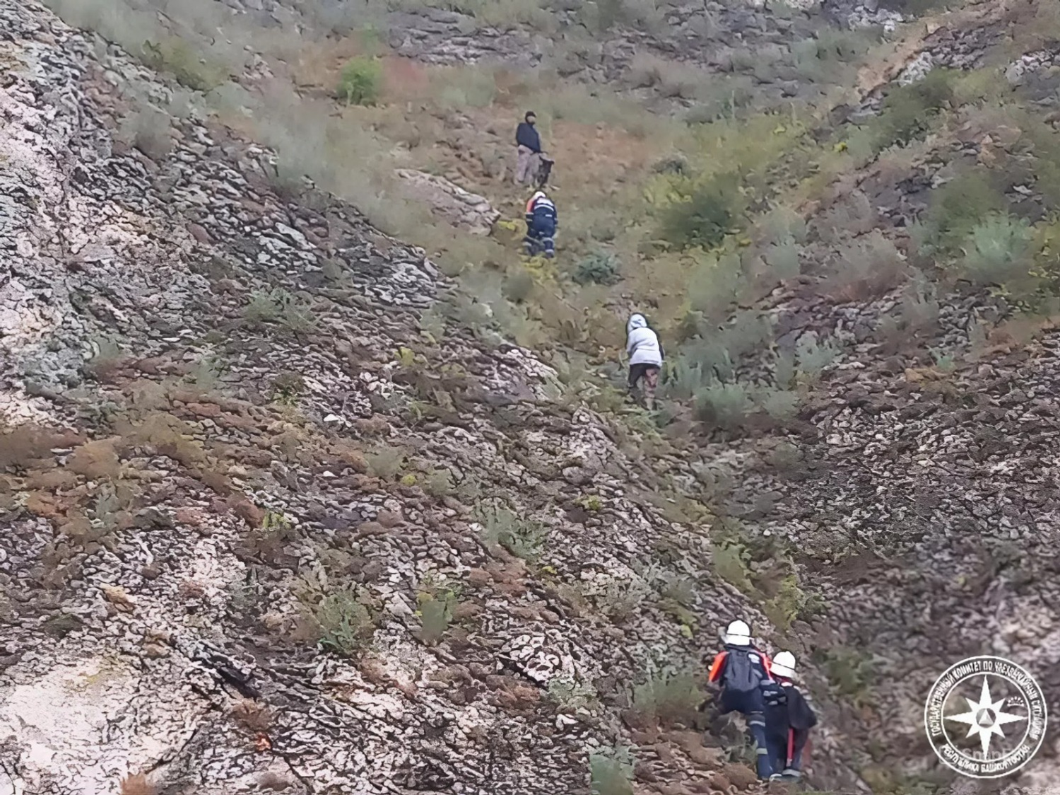 Спасатели эвакуировали туристов с вершины горы Юрактау в Башкирии