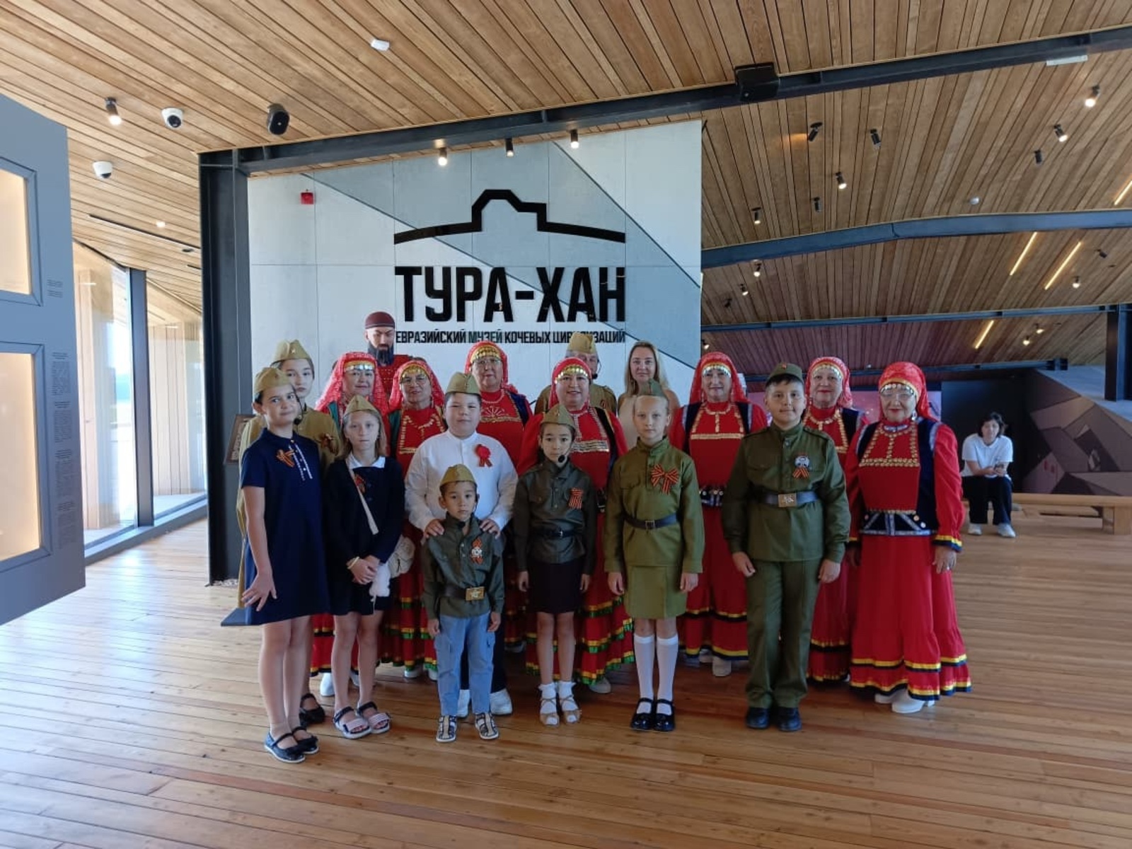 Коллективы Уфимского района выступили в музее «Тура-хан»