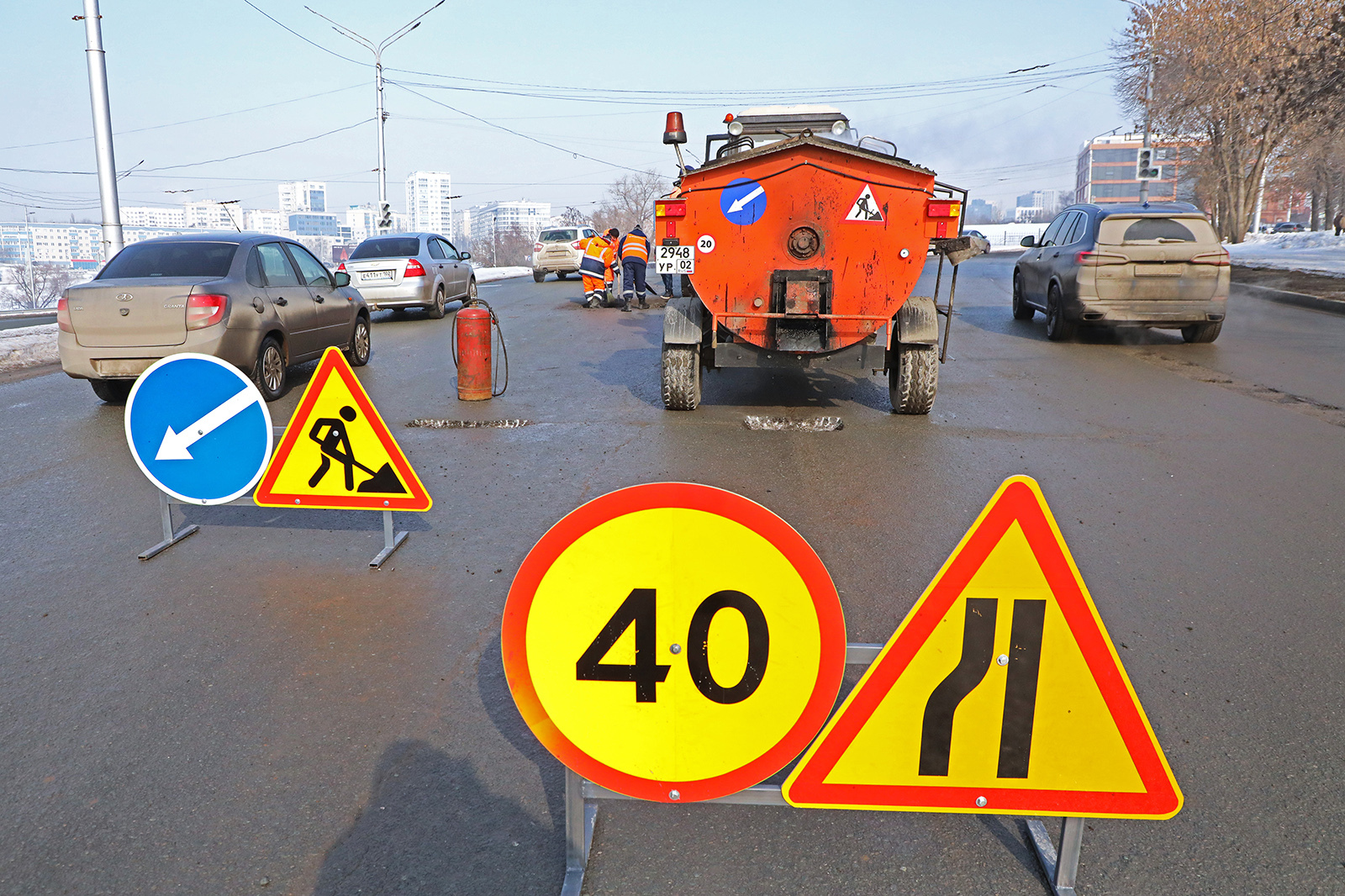 В Уфе усилили ямочный ремонт дорог после зимы