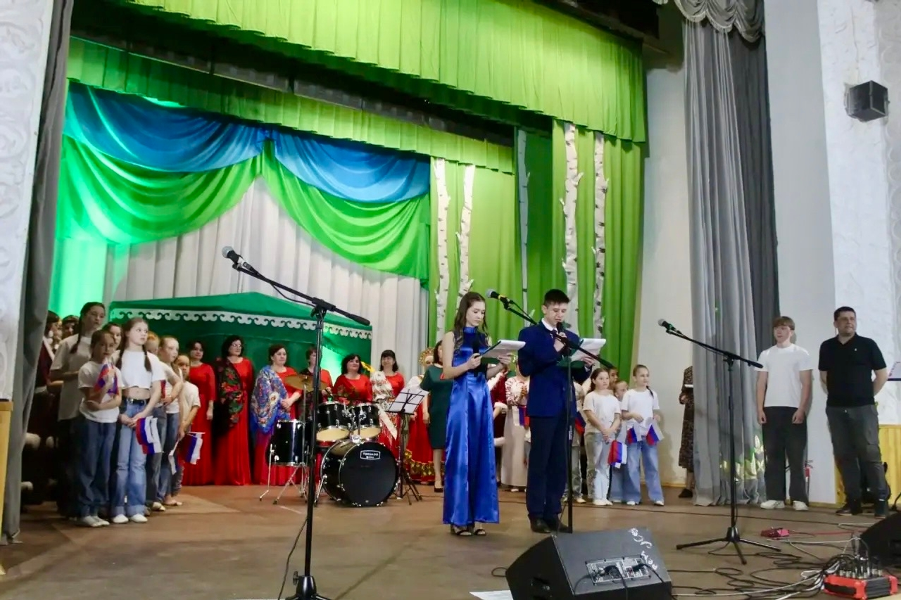 Традиции живы: в Октябрьском СДК прошёл фестиваль народного творчества