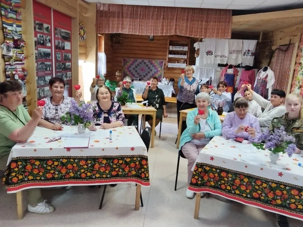 В «Русской избе» села Красный Яр зажёгся «Огонёк веры, надежды и любви»