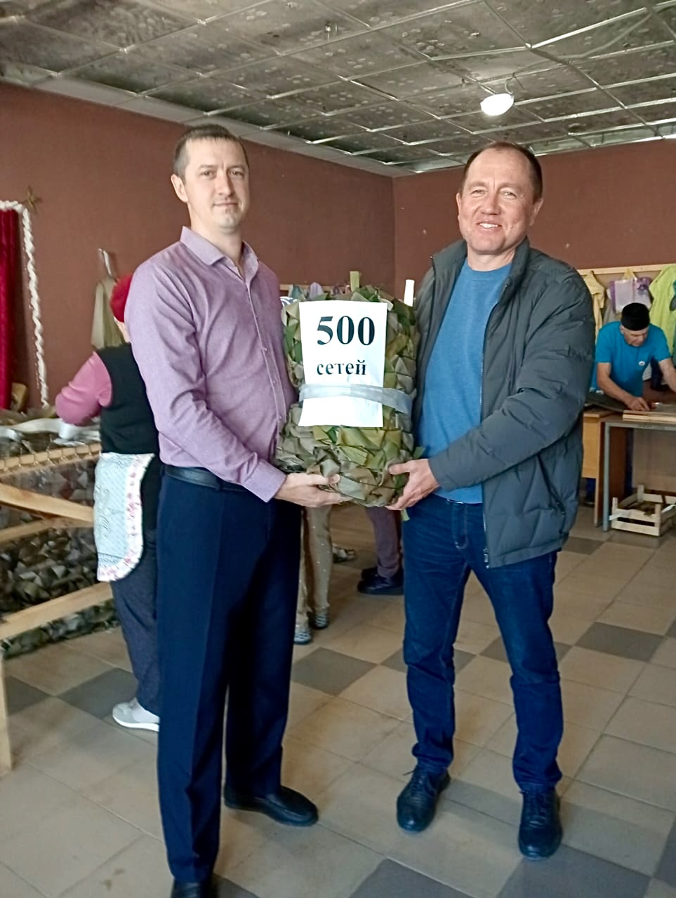 Волонтеры «Авдон Za Победу» Уфимского района изготовили  5000 окопных свечей