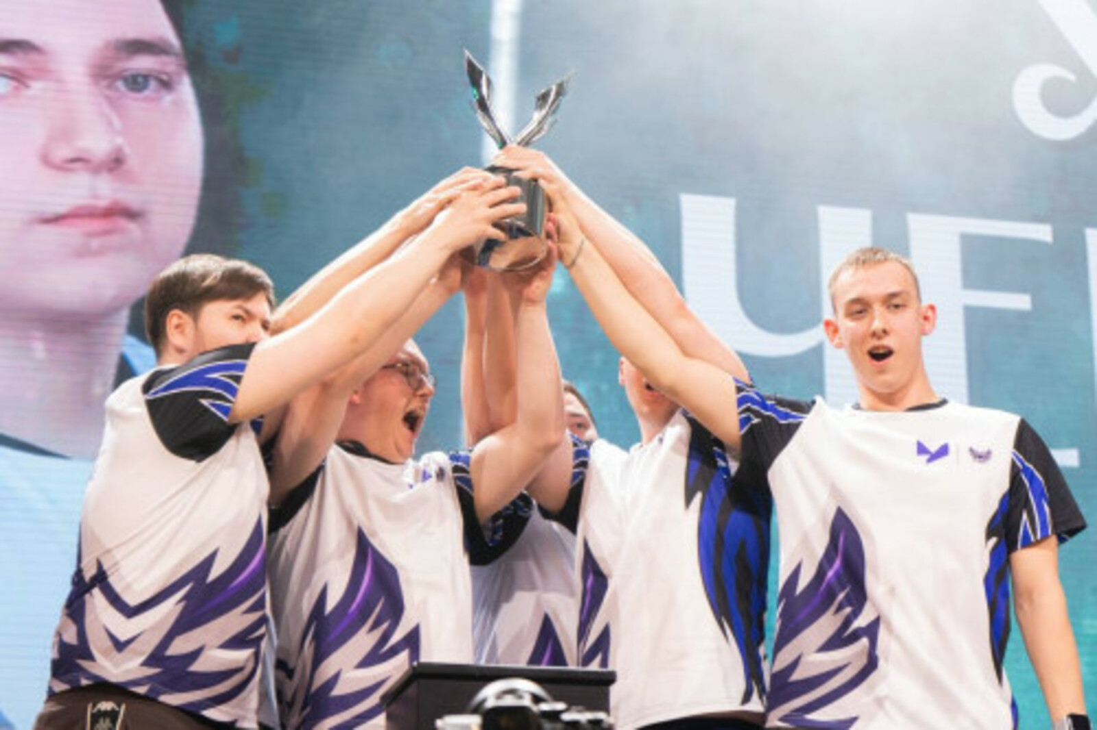 Команда УУНиТ вновь стала чемпионом Национальной студенческой лиги киберспорта
