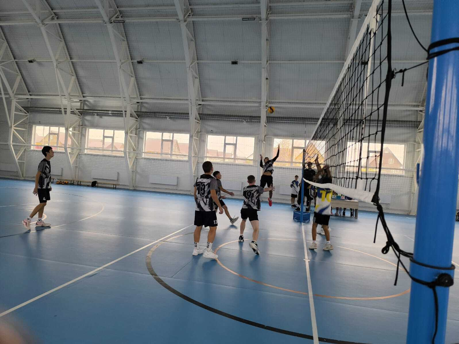 Волейболисты из Уфимского района завоевали «Кубок дружбы»