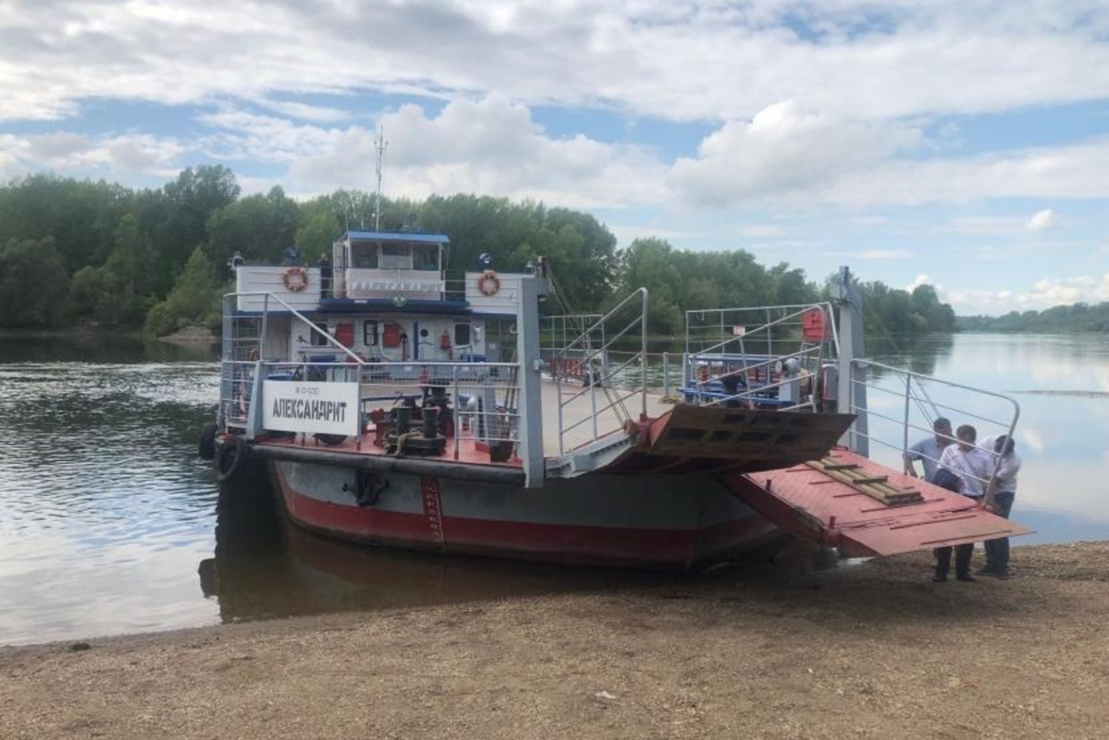 В Уфе введены обновленные тарифы на речные перевозки пассажиров и грузов