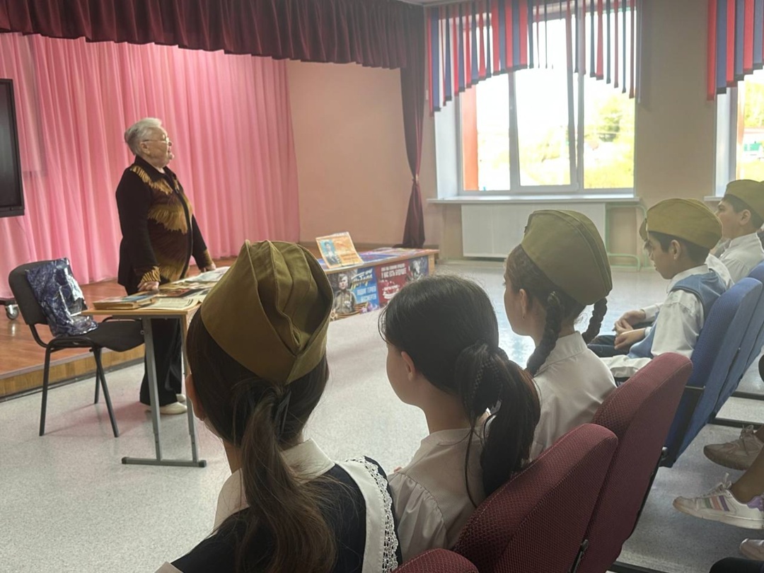 В школе Уфимского района прошла встреча с дочерью ветерана ВОВ