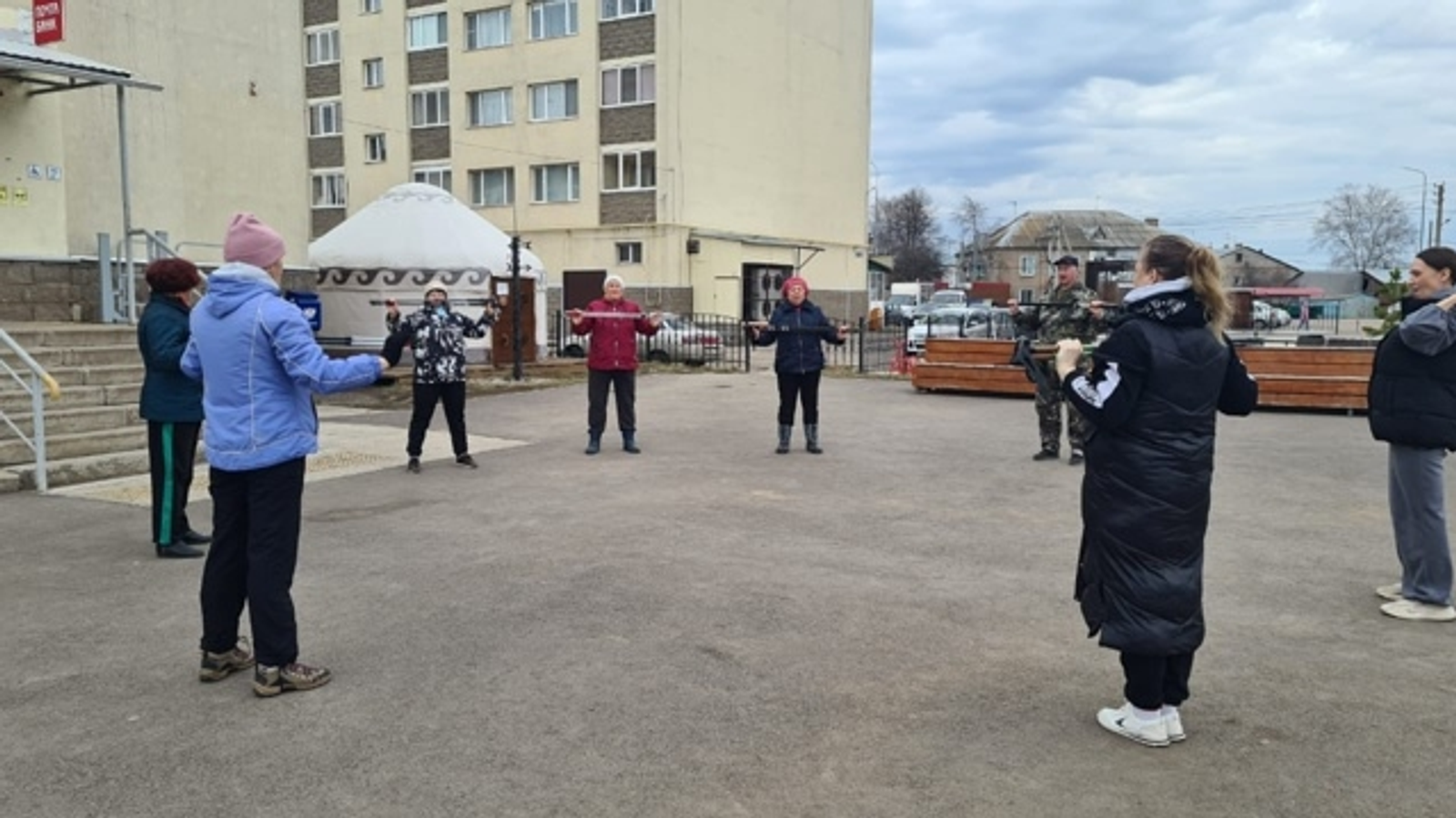 Прогулки в пожилом возрасте: что нужно знать