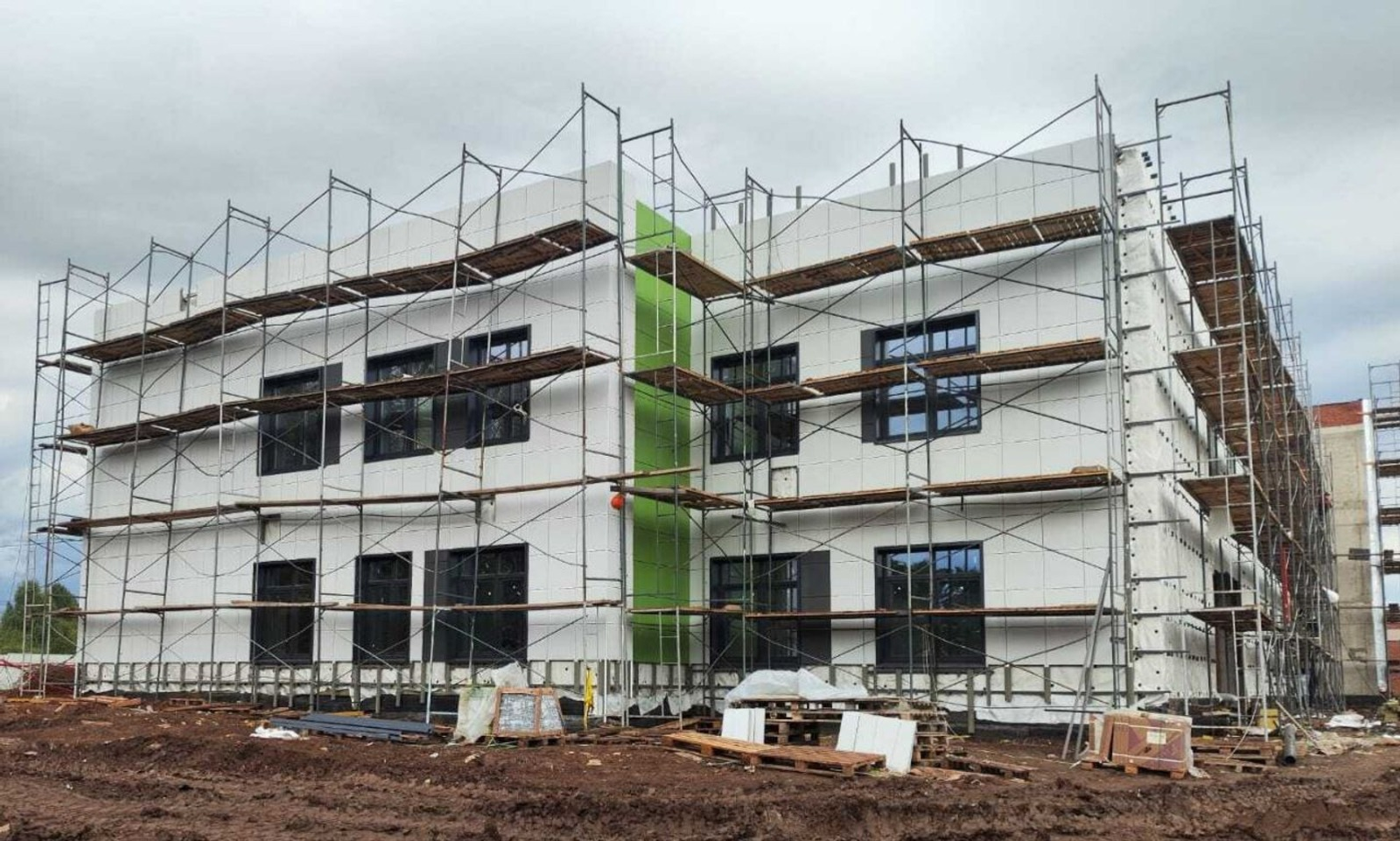 В Аскино Башкирии завершается строительство новой поликлиники