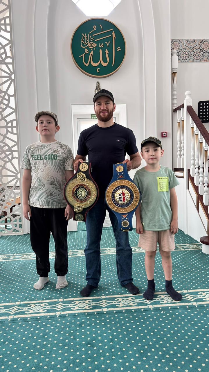 Чемпион Европы и Азии по боксу встретился с молодежью Уфимского района