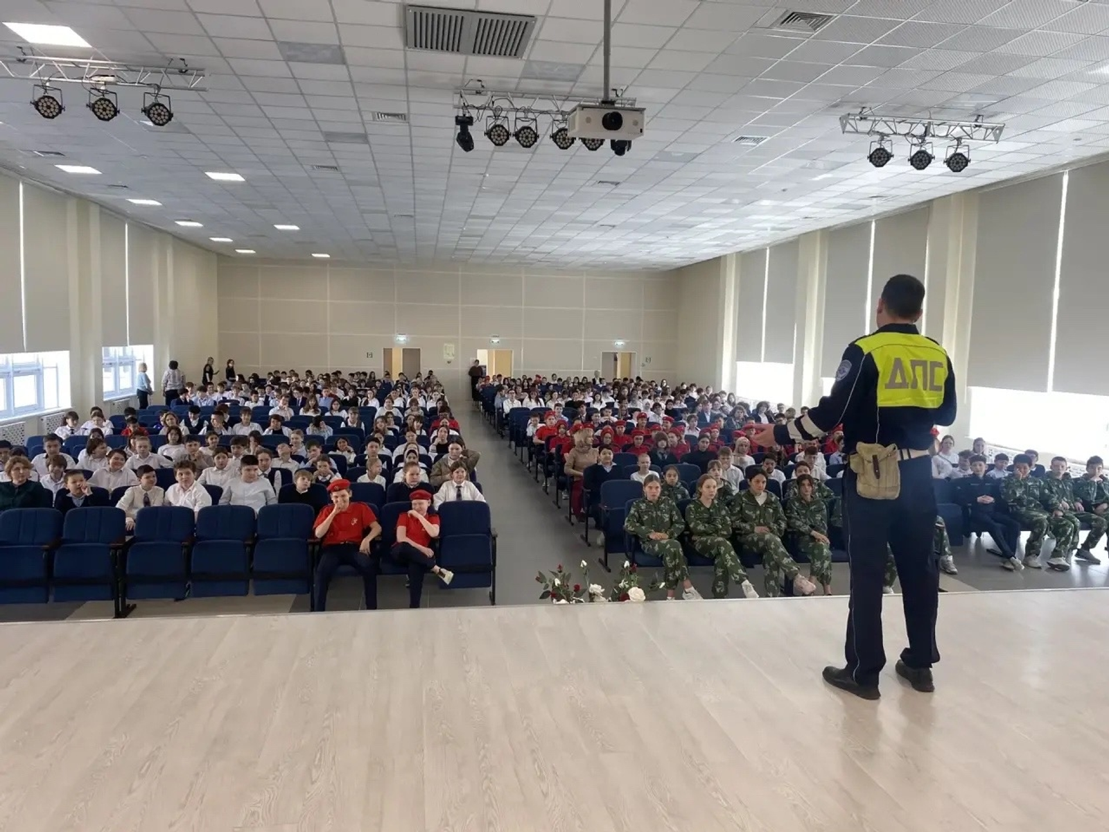 В школе Уфимского района прошла встреча с инспектором ДПС