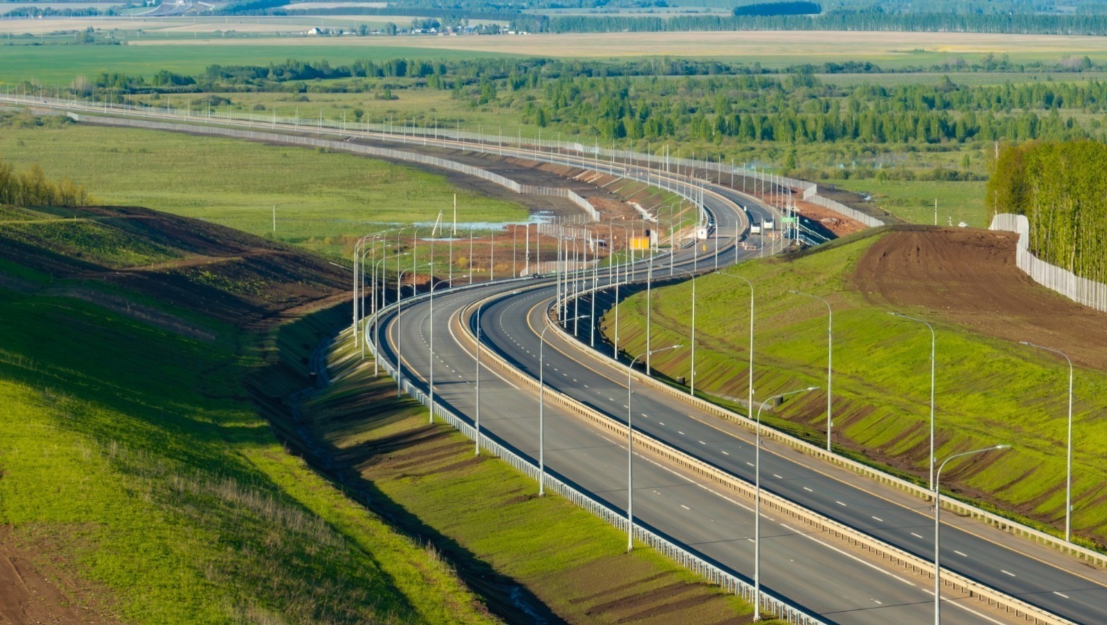 Президент получил отчёт о ходе строительства трассы М-12 в Башкирии