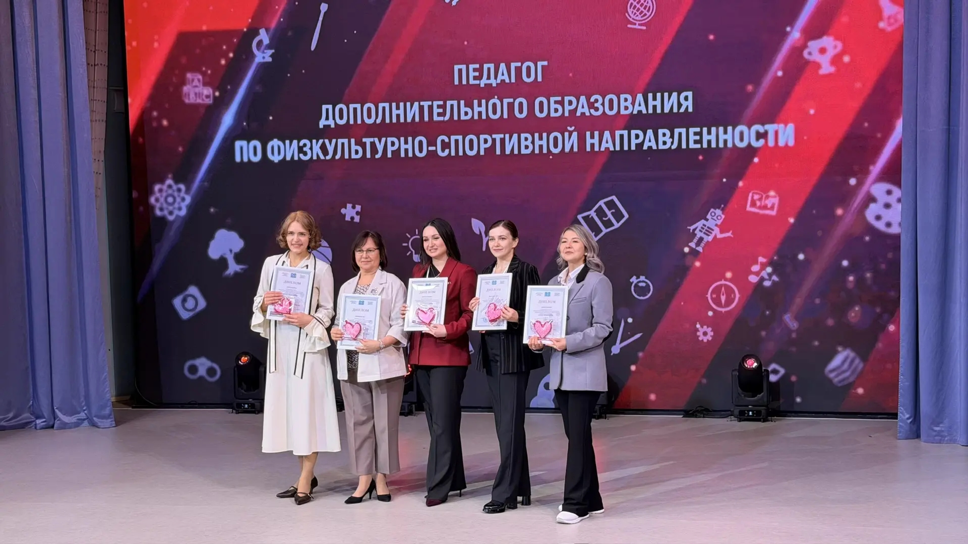 4 педагога из Уфимского района - в финале «Сердце отдаю детям»