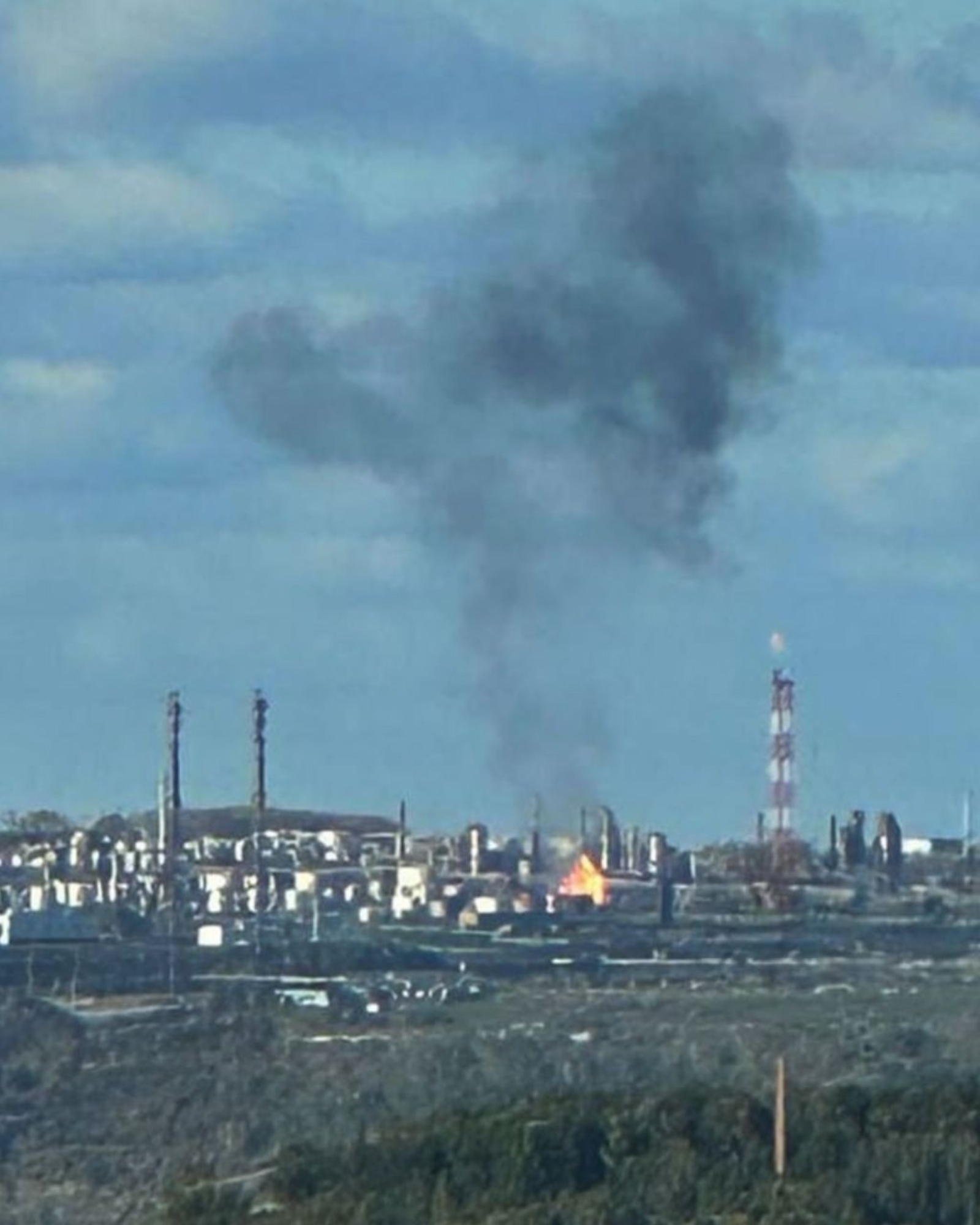 Глава Башкирии сообщил об атаке беспилотников на «Башнефть»