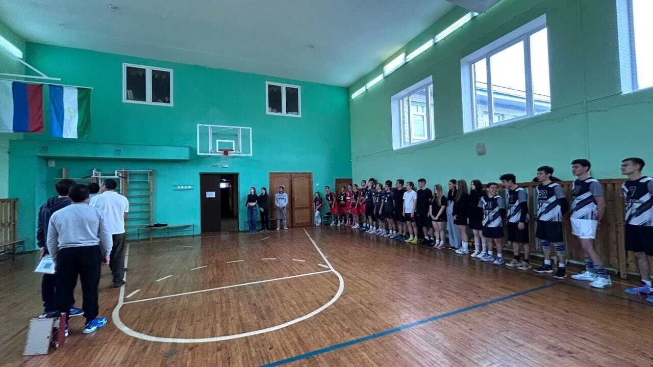В Шамонино прошёл волейбольный турнир ко Дню народного единства