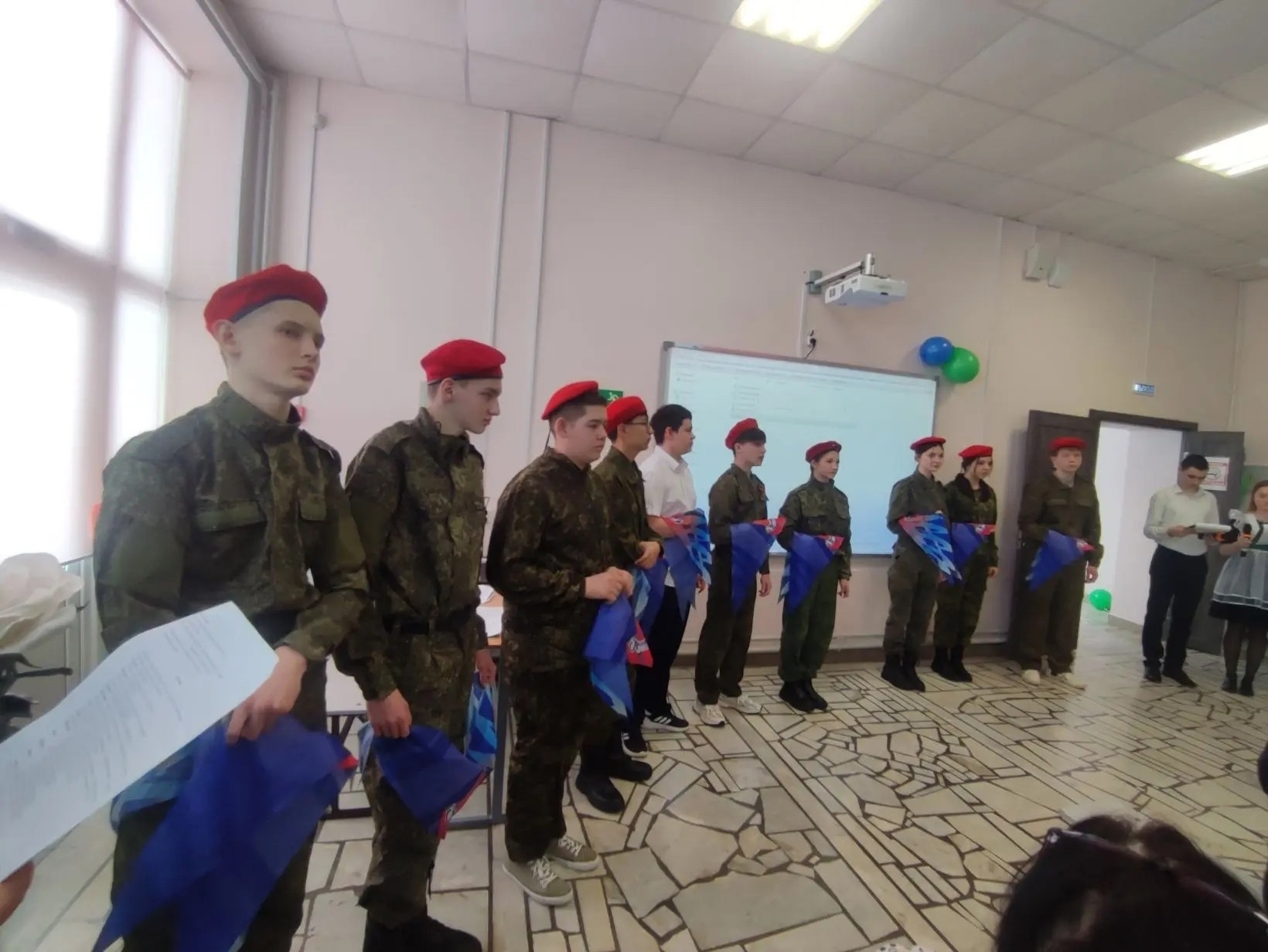 Первоклассники школы села Октябрьский вступили в ряды «Орлят России»