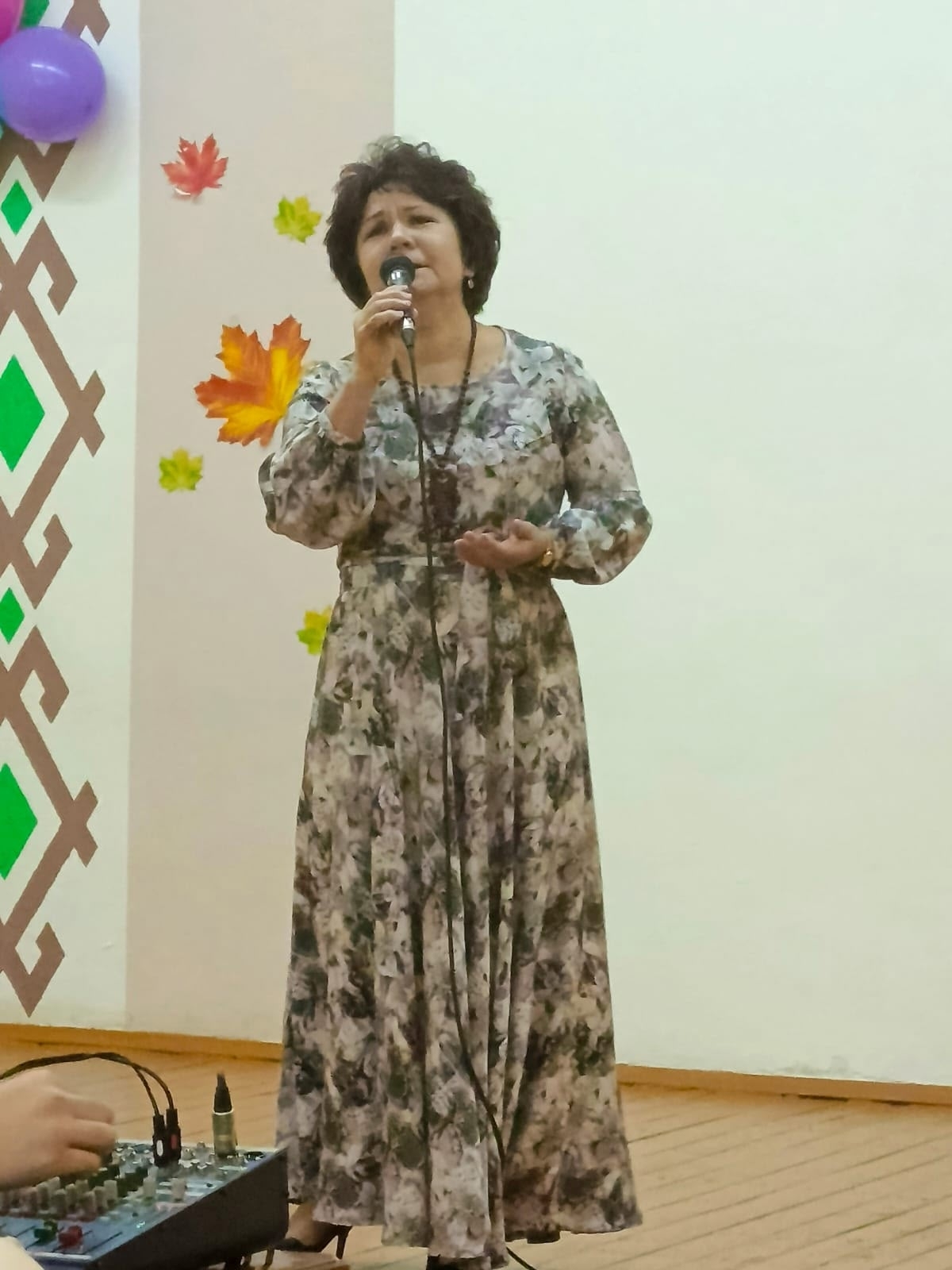 В школе села Чернолесовский состоялся концерт в поддержку участников СВО