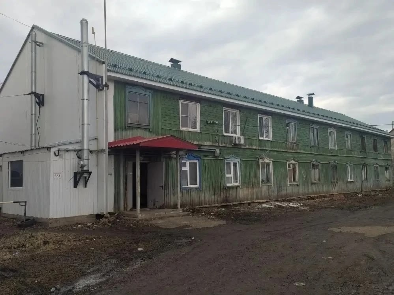 В деревне Уфимского района завершили капремонт крыши многоквартирного дома